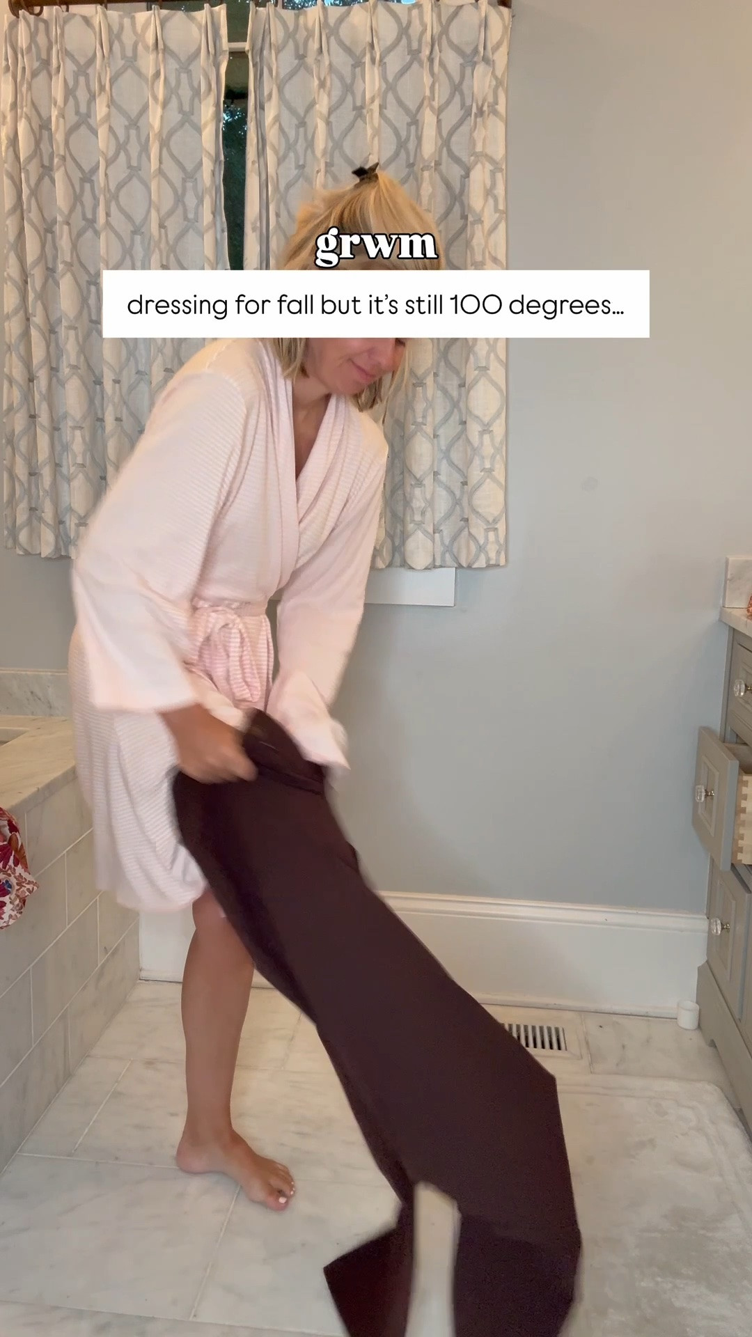 GRWM…dressing for fall but it’s still 100 degrees out! 

Robe - small
Top - small
Pants - 26P
Sneakers- 8 tts 

Codes:
Avara - mixandmatch15
Allie + Bess - Catherine20

#LTKgrwm #LTKdayinmylife #LTKootd
