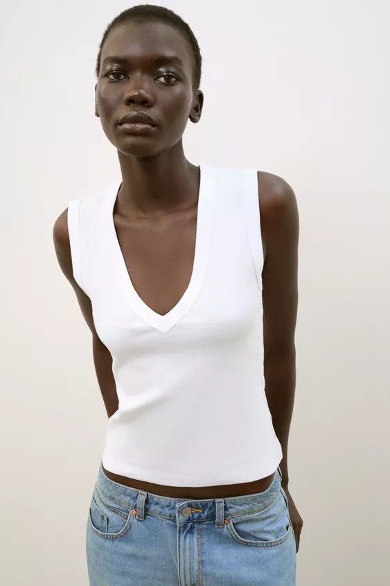 MAGLIETTA COTONE SCOLLO A V | Zara IT