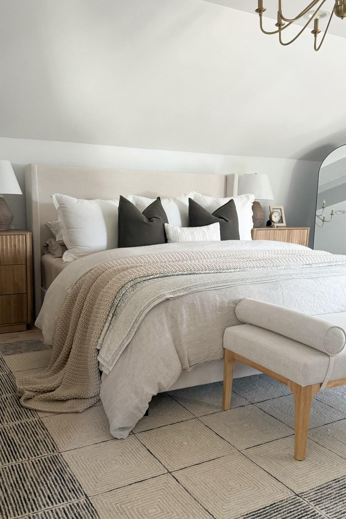 Master bedroom transitional modern style! I love keeping it neutral for that cozy and comfy look. :)

#LTKHome #LTKStyleTip #LTKSaleAlert