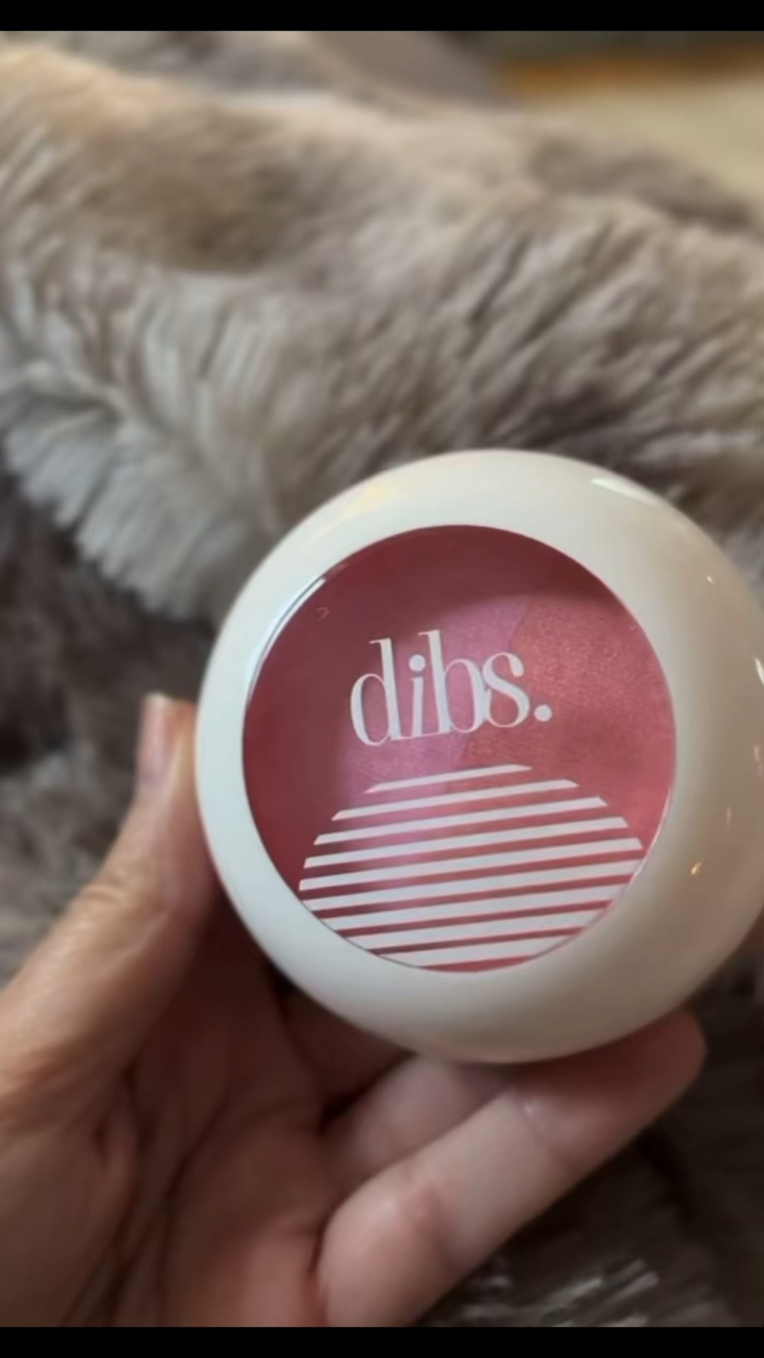 Such a beautiful glowy blush! All the heart eyes! 

#LTKBeauty #LTKValentine #LTKgrwm