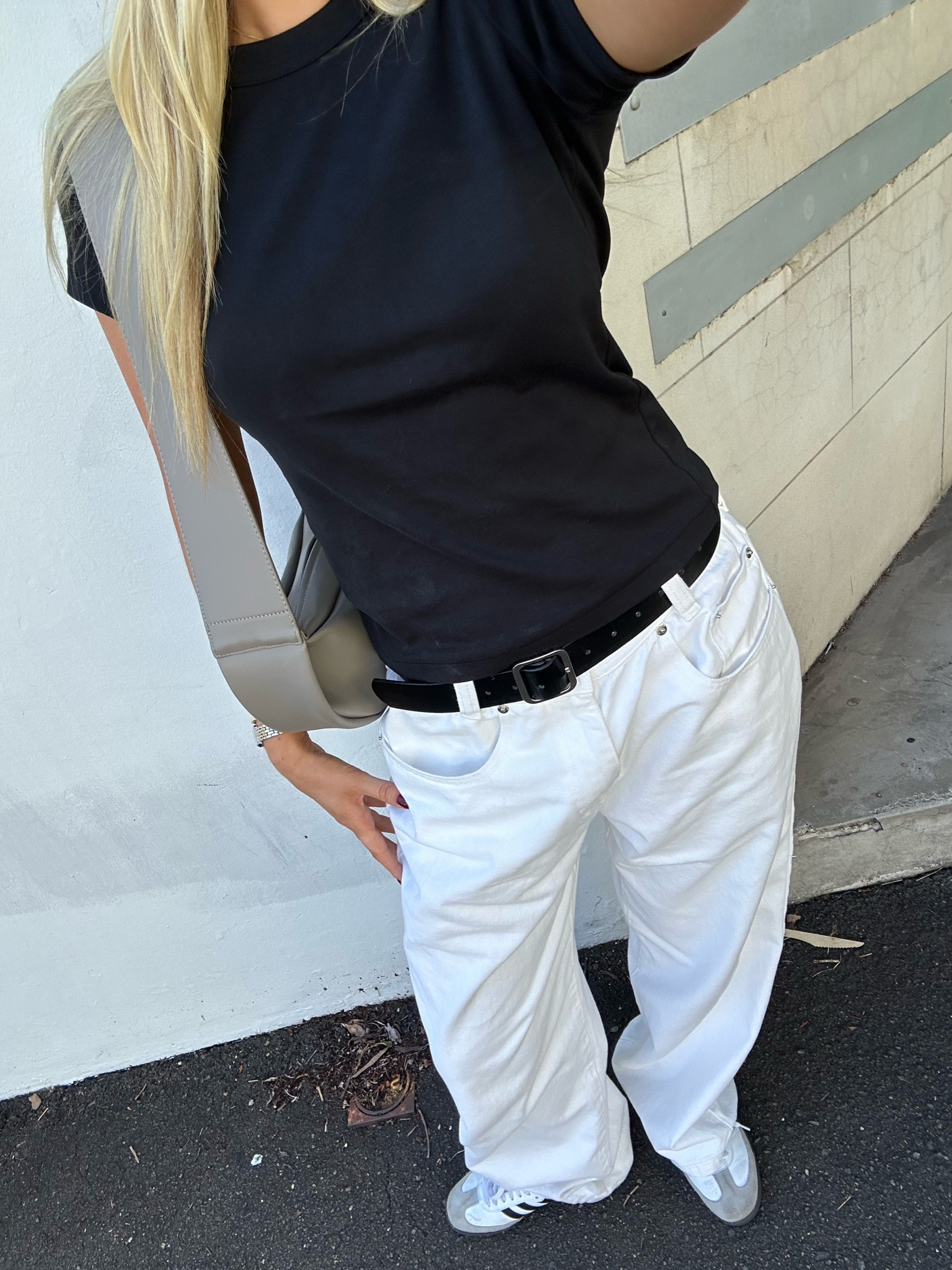 Jeans are Nakedvice and the rest is linked BBs 🤍🎀