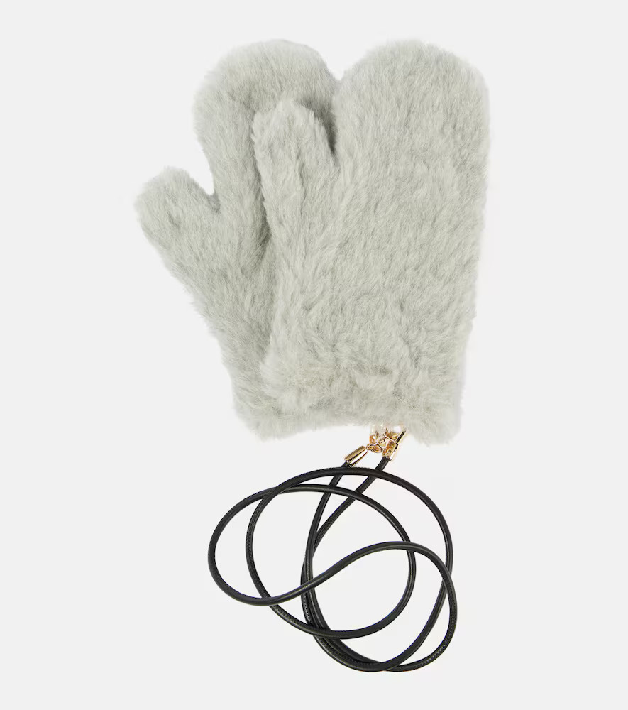 Max Mara Ombrato teddy mittens | Mytheresa (US/CA)