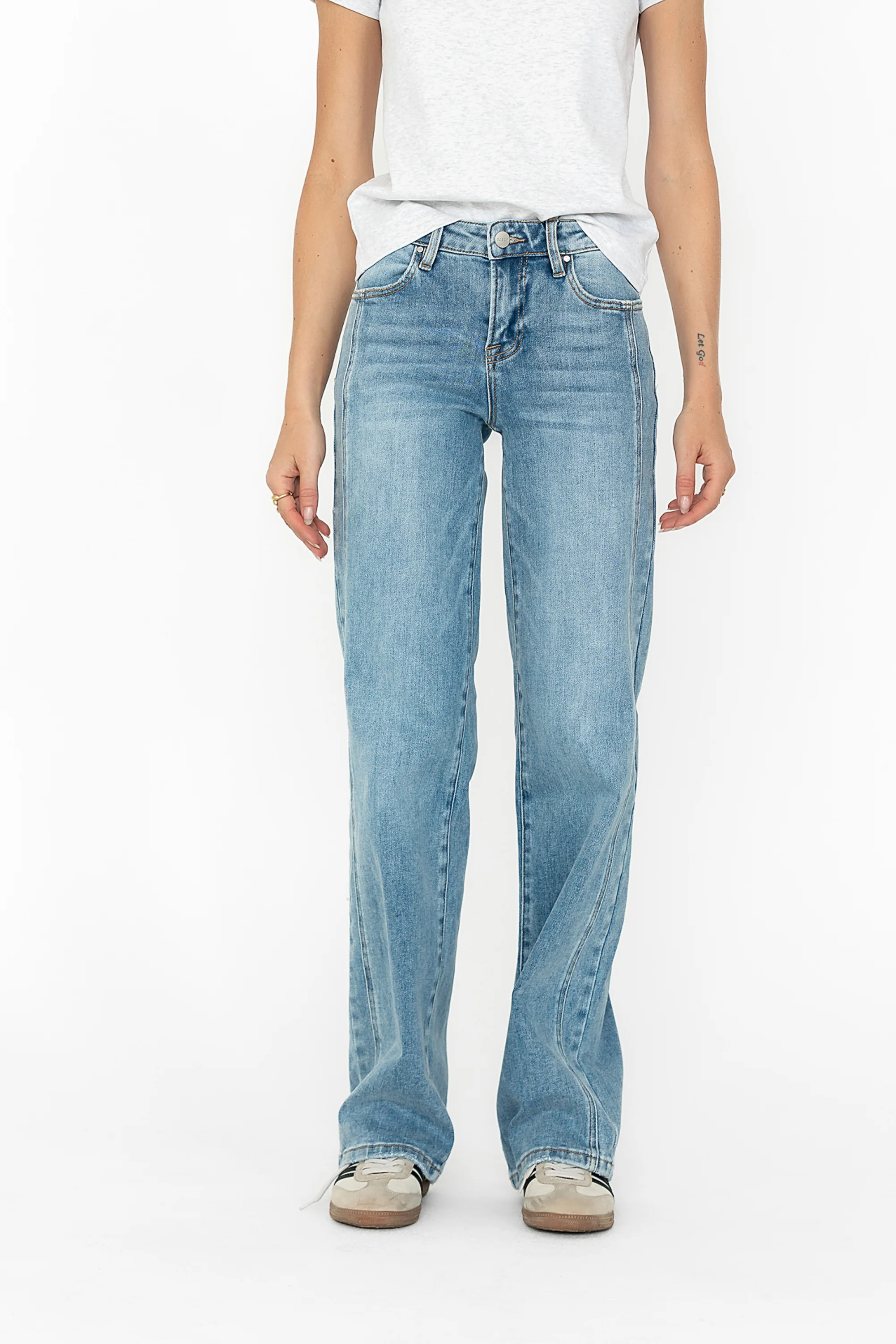 Novah Straight Leg Jeans | Böhme US