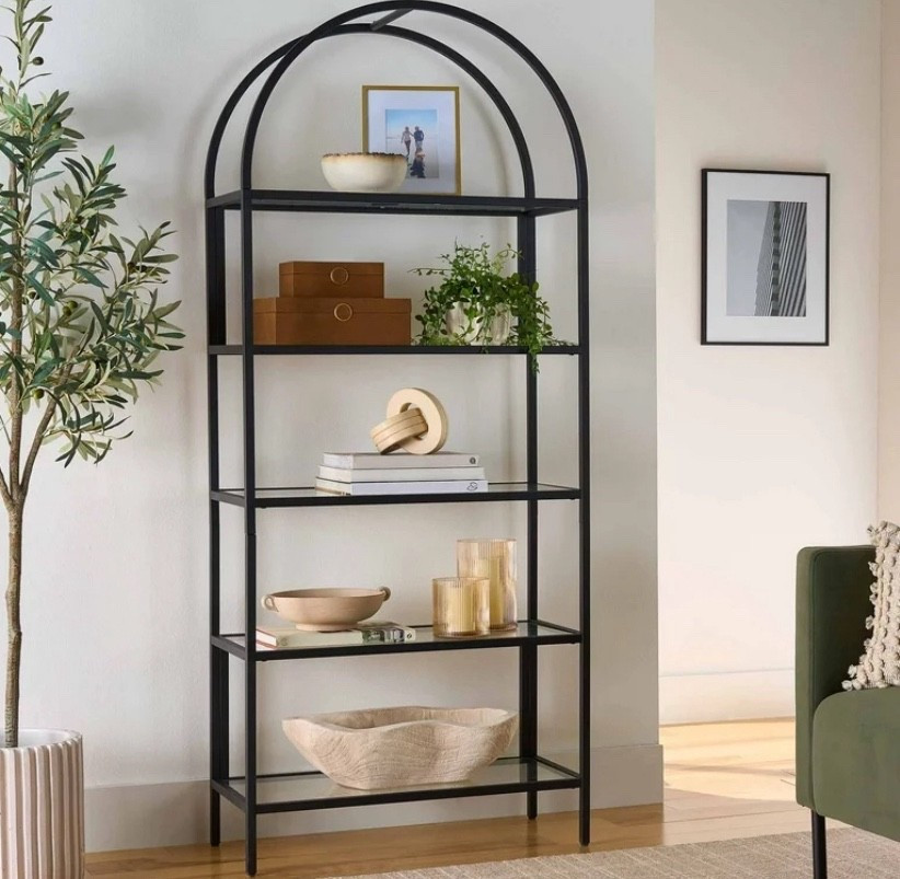 Modern arched bookshelf!

#bookshelf #furniture #modern #archedbookcase #homedecor

#LTKHome #LTKFallSale #LTKStyleTip