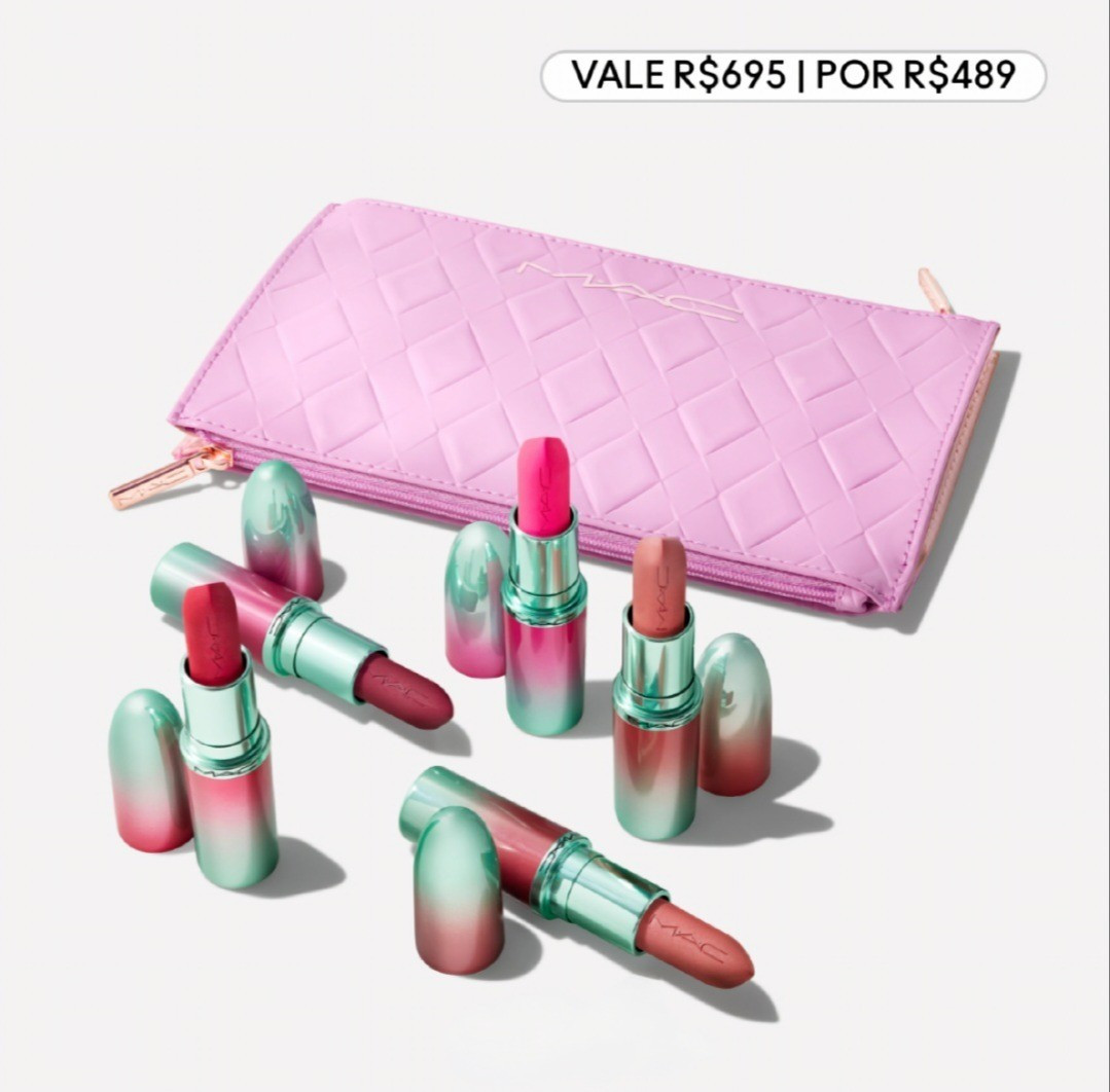 Um kit de batons exclusivo para as festas, com cinco tons best-sellers da linha de batons M·A·Cximal Silky Matte em tamanho normal, numa necessaire roxa, por um valor M·A·Cnífico.

#LTKbeleza #LTKpromo