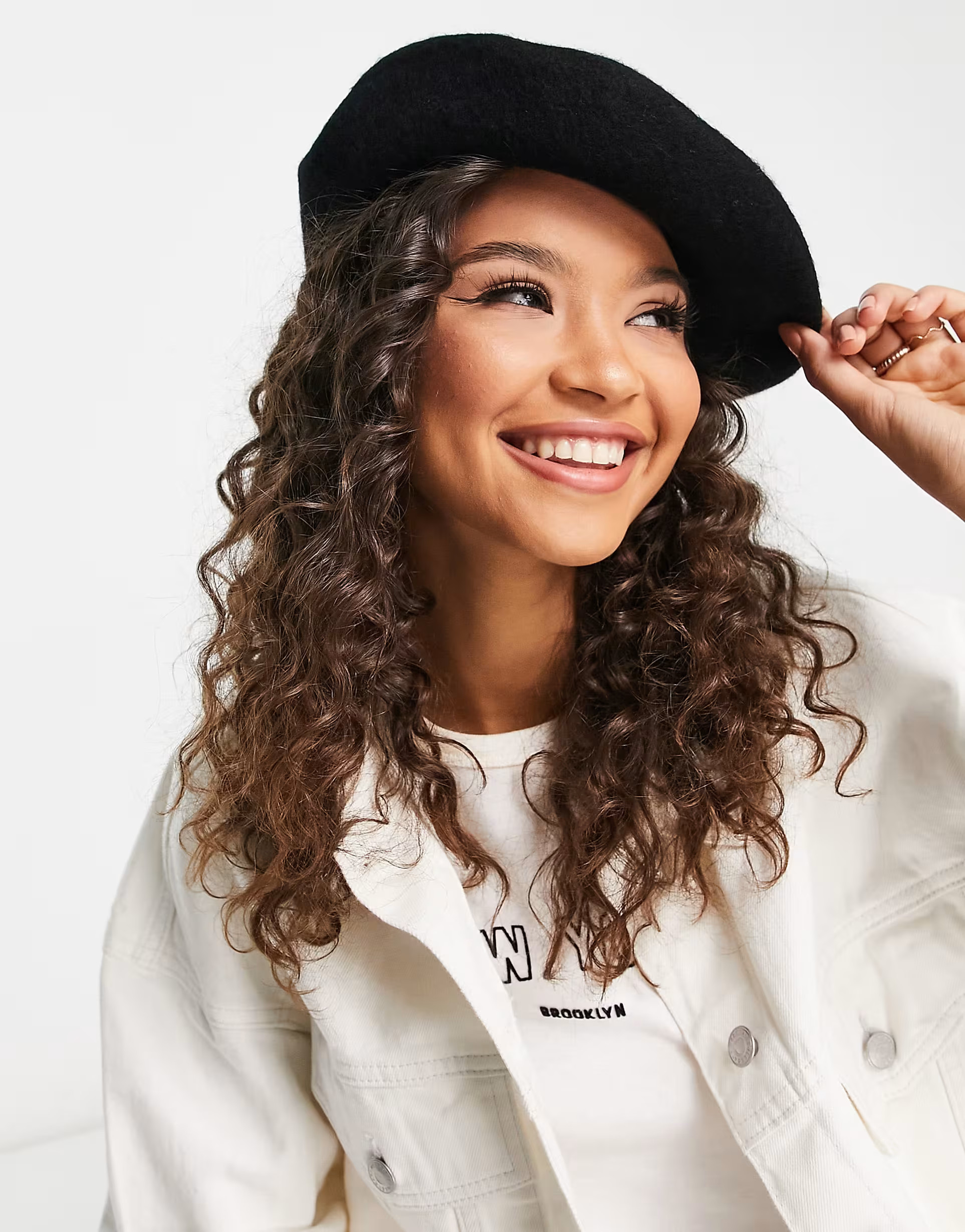 My Accessories London – Baskenmütze aus Wolle in Schwarz | ASOS (Global)