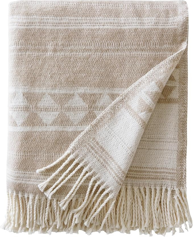 Woolrich Cotton Blend Jacquard Throw with Fringe Edge, Lightweight All-Season Decorative Throw Bl... | Amazon (US)