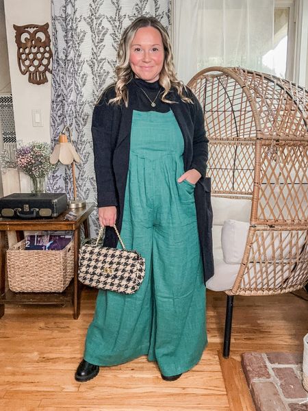 Free People wide leg linen overalls size small 
Come in several colors 
Great for warmer and cooler season so a good year round item! 
Use code STYLENRIGHT20 for discount on my necklace! 


#LTKstyletip #LTKFind #LTKcurves