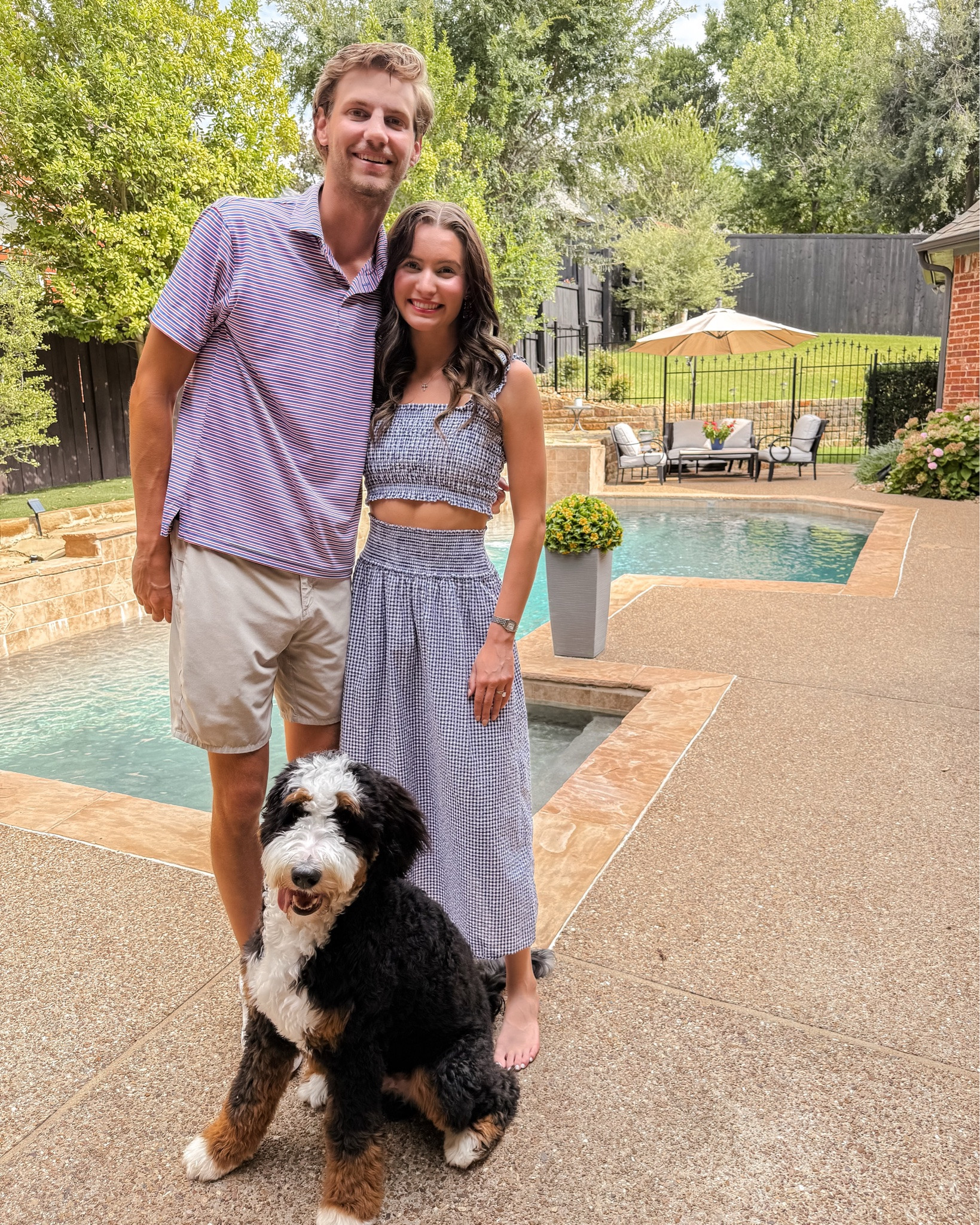 A perfect 4OJ weekend with family 🇺🇸 happy 250th America !!! ❤️🤍💙 

Comment SHOP and I’ll send you the links to everything I wore this weekend! 🔗 

 #photodump #dallasinfluencers #summerfashion #dallasinfluencer #dallas