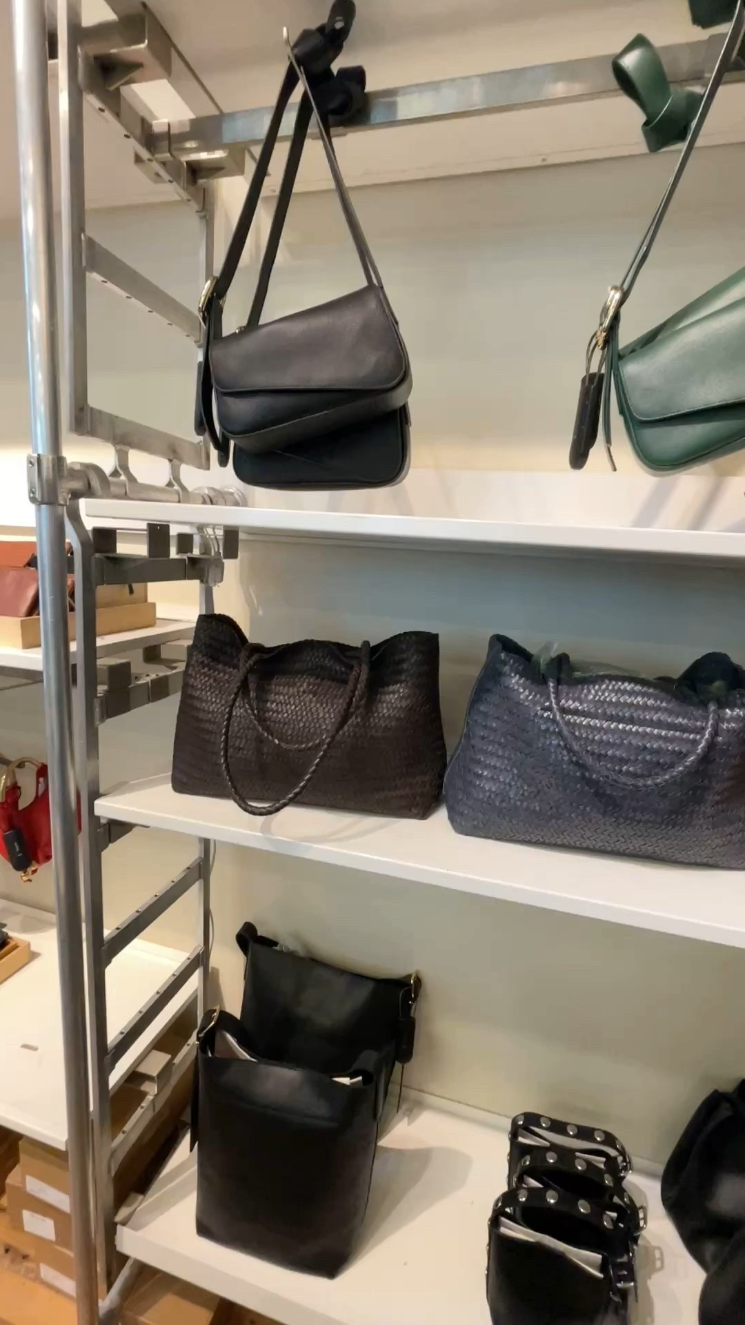 New spring bags at Madewell


#LTKSaleAlert #LTKWatchNow #LTKItBag