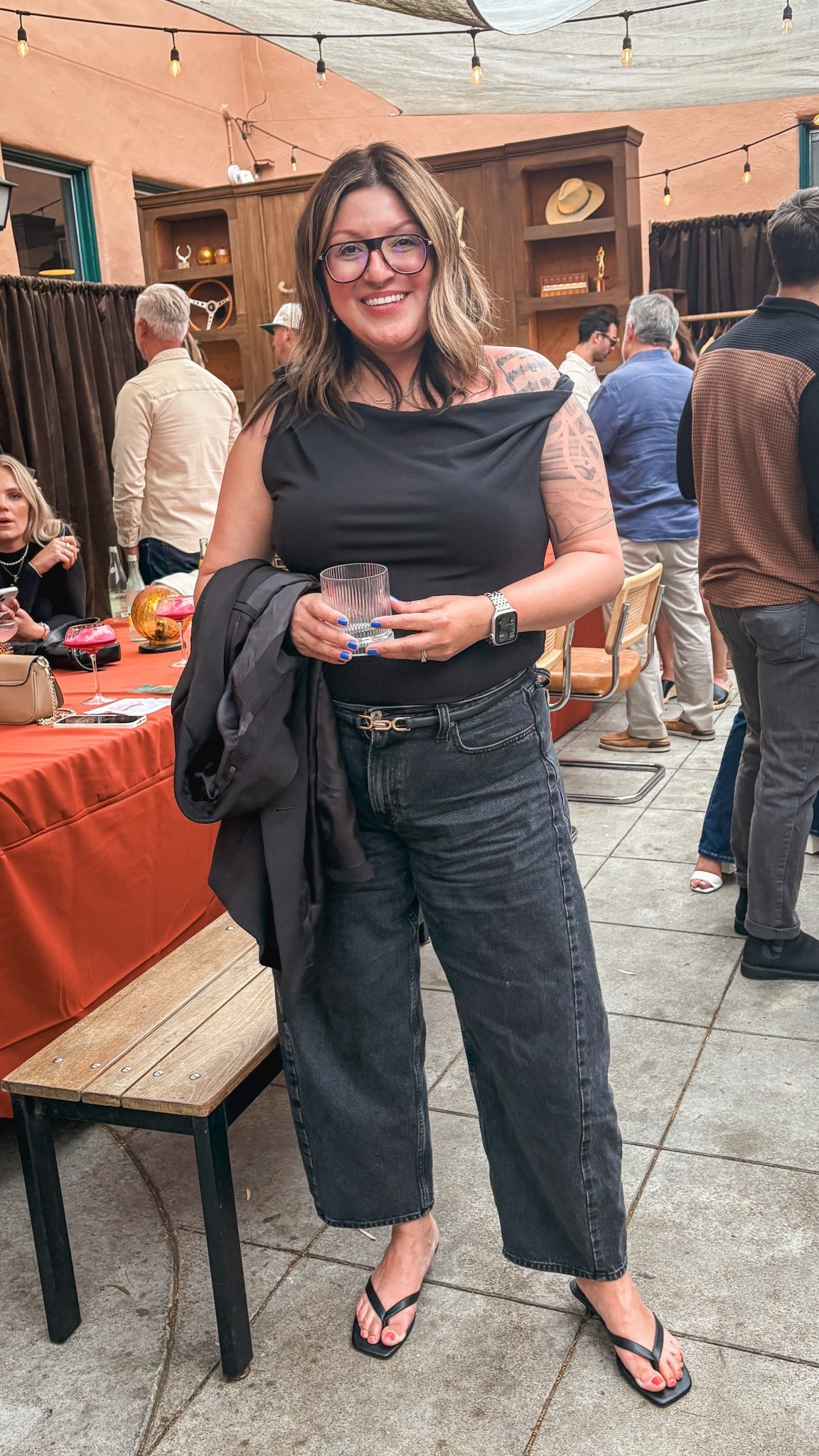 Tonight’s look:
Open Edit top (XL)
Quince blazer (XL)
Amazon belt (OS)
Abercrombie barrel jeans (32)
Open Edit kitten heels 

#LTKStyleTip #LTKMidsize #LTKOver40