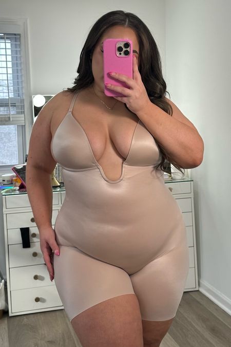 Plunging deep v full body shapewear by Spanx 🙌🏼 code SUPERASHXSPANX for 10% off! Perfect for brides. Wearing size XL

#LTKwedding #LTKcurves #LTKFind
