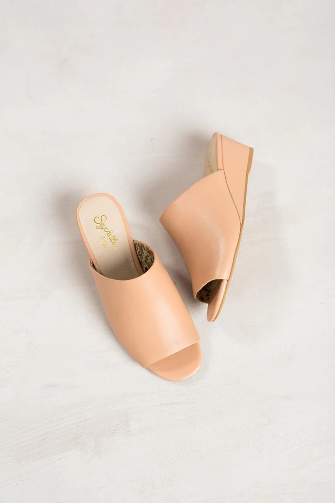 Seychelles Vendor Leather Mule Wedges | Morning Lavender