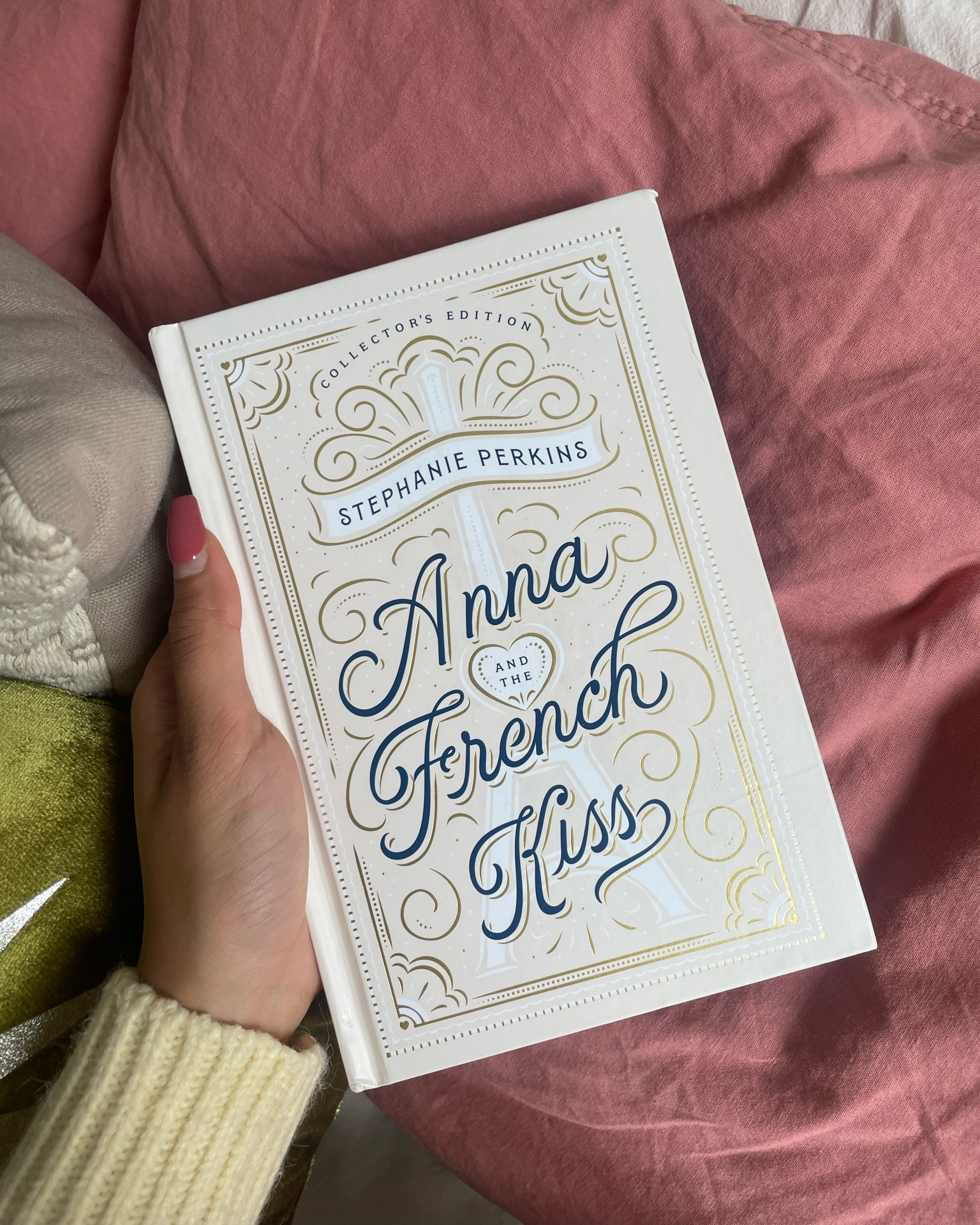 book, romance book, anna and the french kiss, modern love

#LTKU #LTKunder50 #LTKBacktoSchool