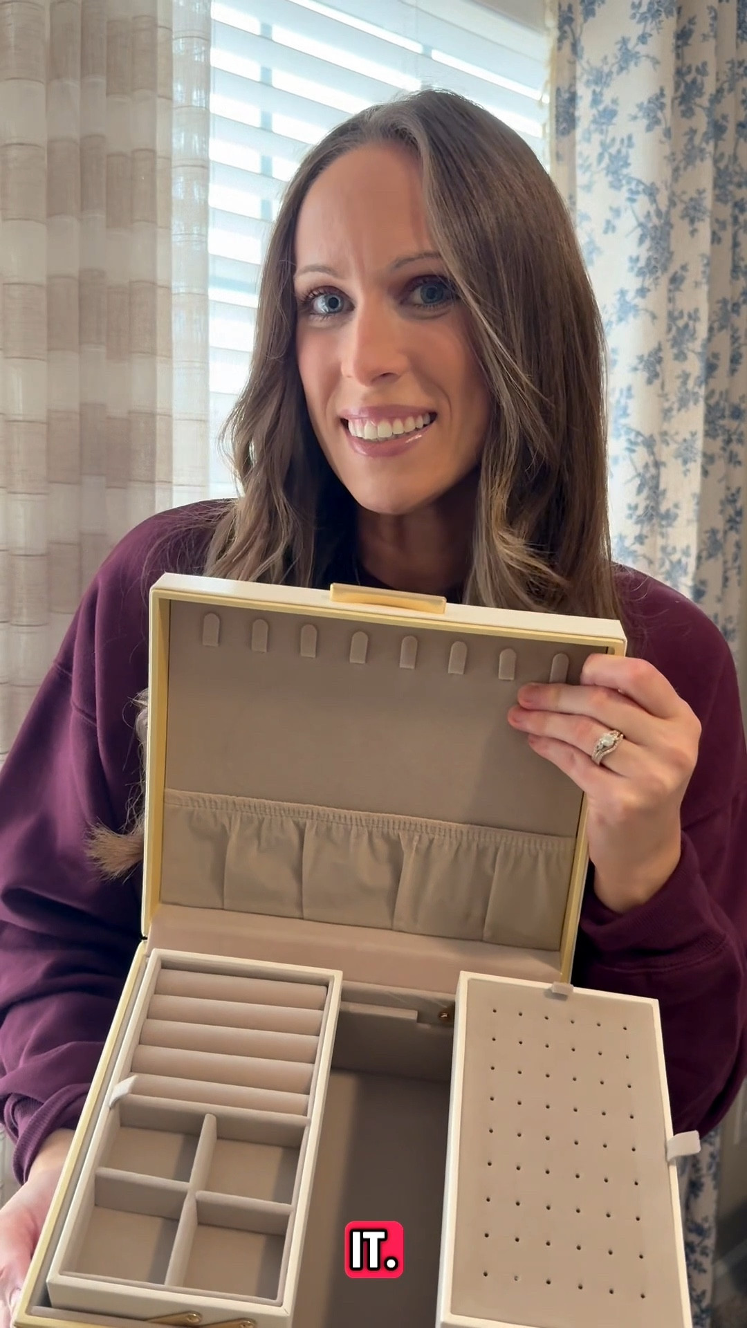 Gift idea 🎁

Jewelry box, Amazon gifts, gifts for her, Amazon finds, Walmart fashion, Walmart finds 

#LTKGiftGuide #LTKHoliday #LTKBeauty