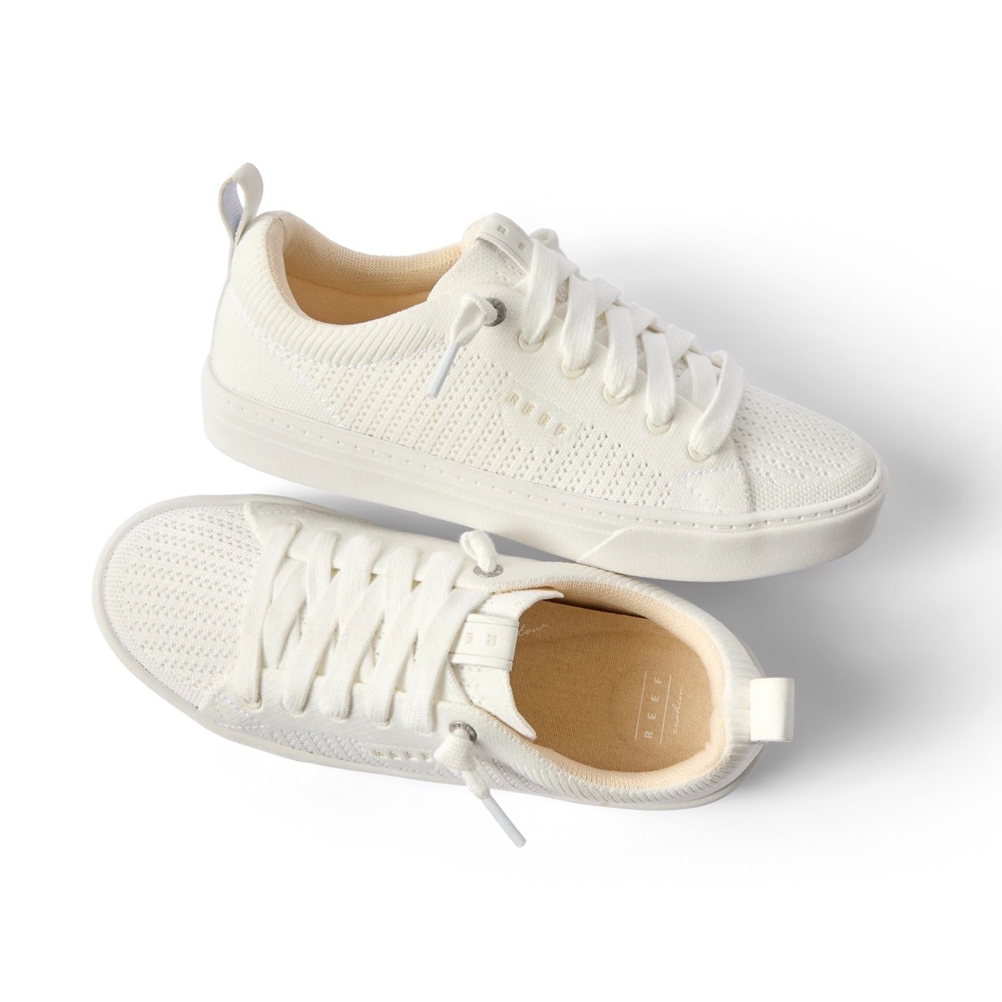 Walking shoes

#LTKTravel