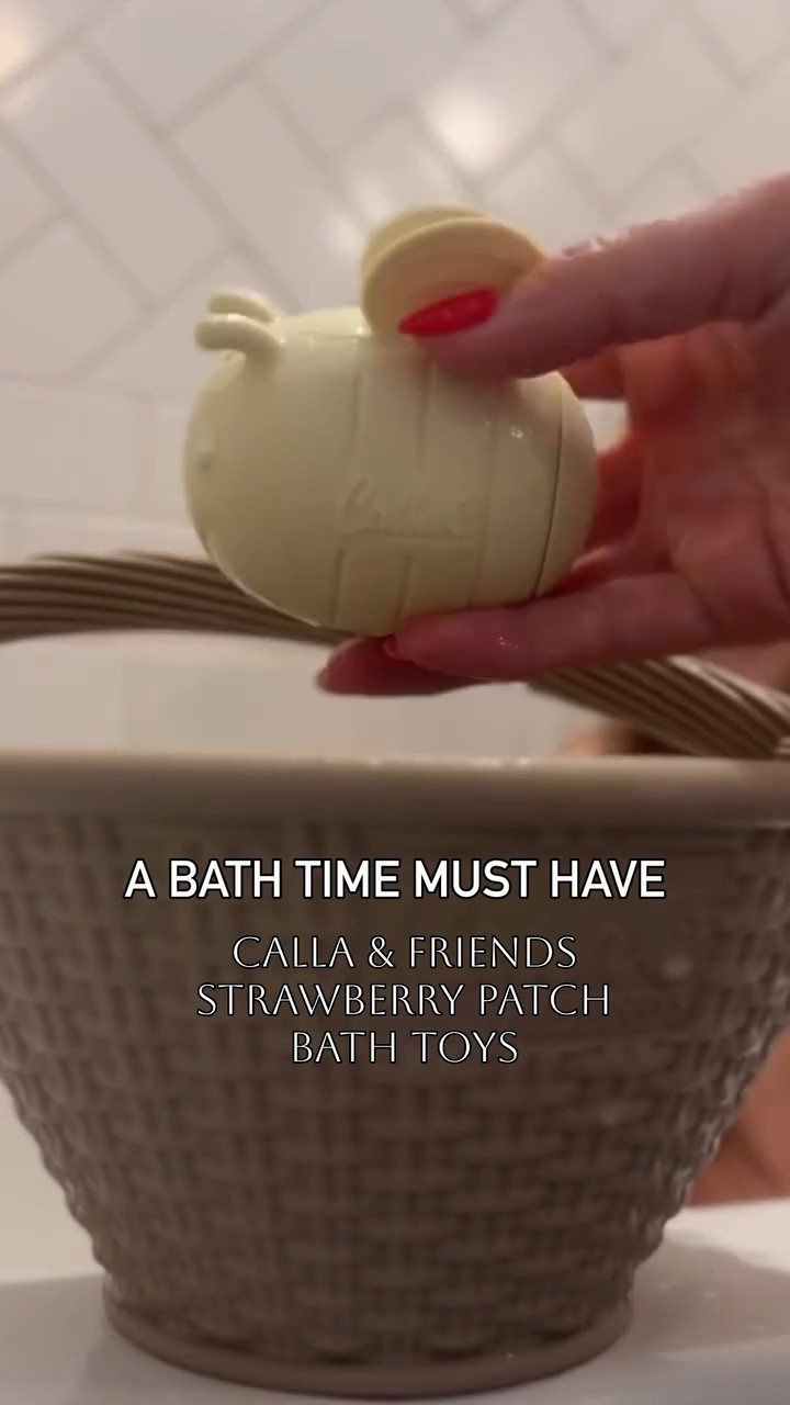 Wanna know what the buzz is all about? 🐝 🫧
Strawberry Patch Bath Toy Set by @callaandfriends🍓
Soft • easy to clean • cutest toys ever
Use code COLLINS10 to save❤️

#momcontentcreator #smallcontentcreator #brandrep #toddlermomlife #bathtimeessentials #toddlermusthaves