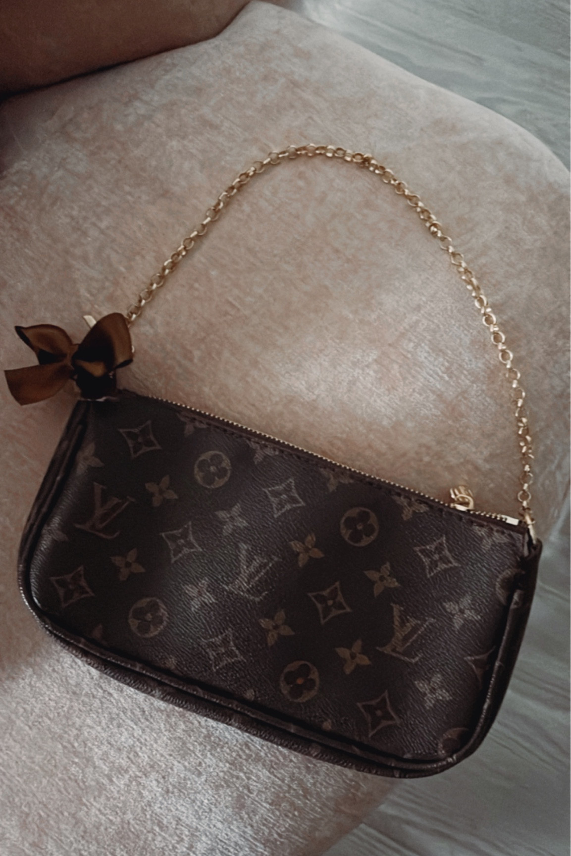 Love this bag bc it is 3 bags in one! I use the single pochette like this all the time - sometimes even in bigger purses!

#LTKHoliday #LTKSeasonal #LTKGiftGuide