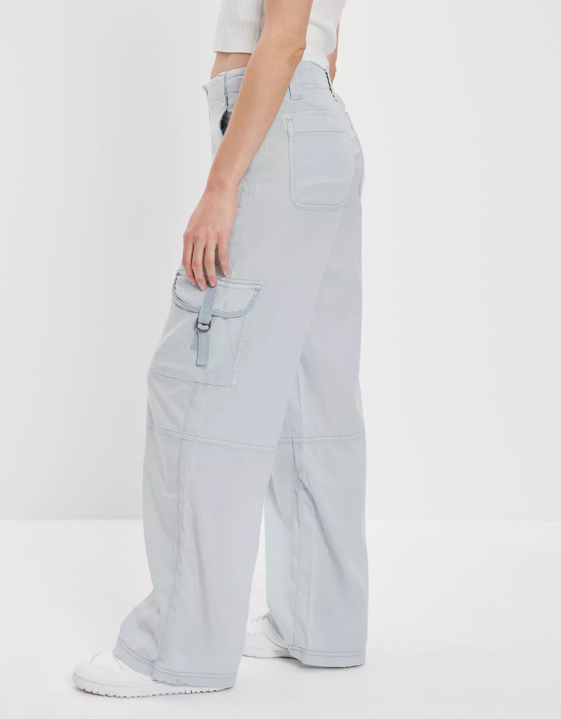 AE Dreamy Drape Stretch Super High-Waisted Cargo Baggy Wide-Leg Pant | American Eagle Outfitters (US & CA)