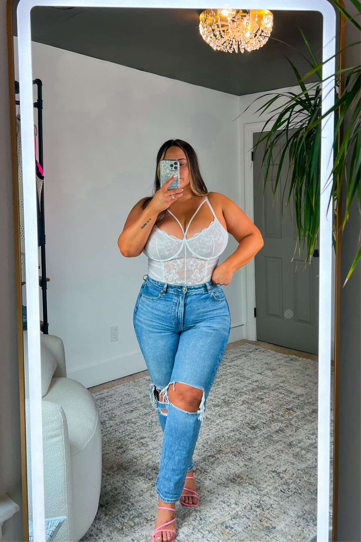 You can get this lace shapewear bodysuit today with a 50% off coupon! Normally $39.99, making it under $20!! 

MY SIZING: 5’2”, normally a 14-16, 38J bust

SIZING FOR THIS OUTFIT:
Bodysuit: size XXL, bra free, wearing nippies and would use fashion tape but otherwise love the fit! 

Jeans: 
Size 14, strigid style, more structure up front and stretch in the back 

#size14 #size16 #momjeans #curvyjeans #shapewearbodysuit #datenightoutfit #outfitideas #summeroutfits #springoutfits 


#LTKsalealert #LTKmidsize #LTKstyletip