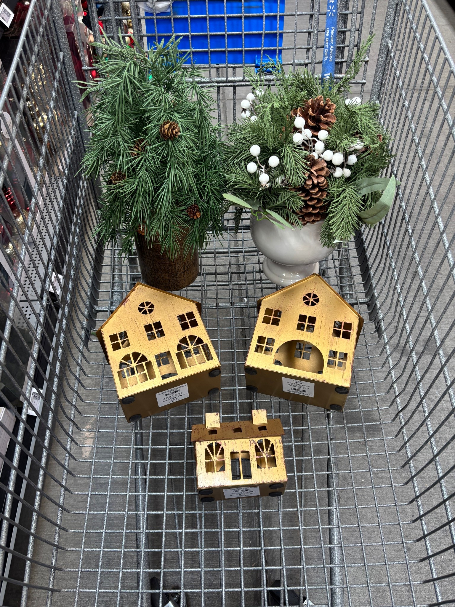 More and more keeps amazing me with this line from My Texas House, How can you not be obsessed with it. It’s too good! 

Walmart, Walmart finds, My Texas House, Holiday Finds, Holiday Decor 



#LTKFindsUnder50 #LTKHome #LTKSeasonal