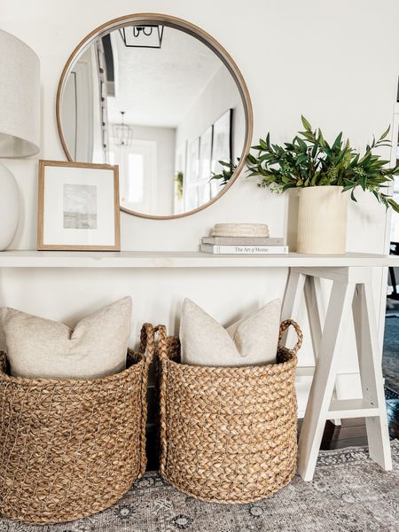 Neutral Spring Entry + Console table. 🌱

#LTKSeasonal #LTKhome