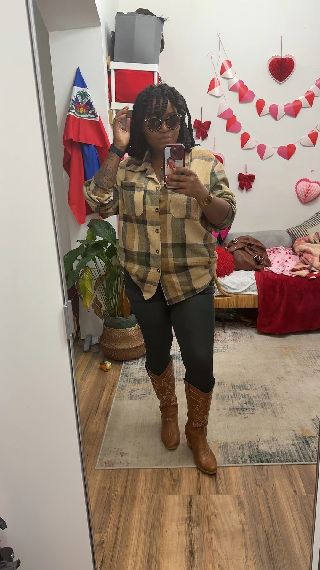 Flannels are ALWAYS in style and I don’t care what season we’re in 😌

Layer it over a tee, tie it around your waist, pair it with denim shorts in the spring, leggings in the fall, or sweats for cozy days at home. It’s literally the most versatile piece in your closet.

Mommy uniform approved. Date night approved. House hunting approved. School drop off approved.

I linked all of our favorite flannels because this is one trend that never leaves. Shop your favorites before sizes start disappearing.

#FlannelSeason #MomStyle #MommyUniform #DenimAndFlannel #EverydayStyle #LTKStyle #ShoppingWithPriiincesss #Atlantamom #Atlantabloggers #Atlantablogger #AtlantaCreator #Atlantacontentcreators #Atlantacontentcreator

#LTKootd #LTKgrwm #LTKMidsize