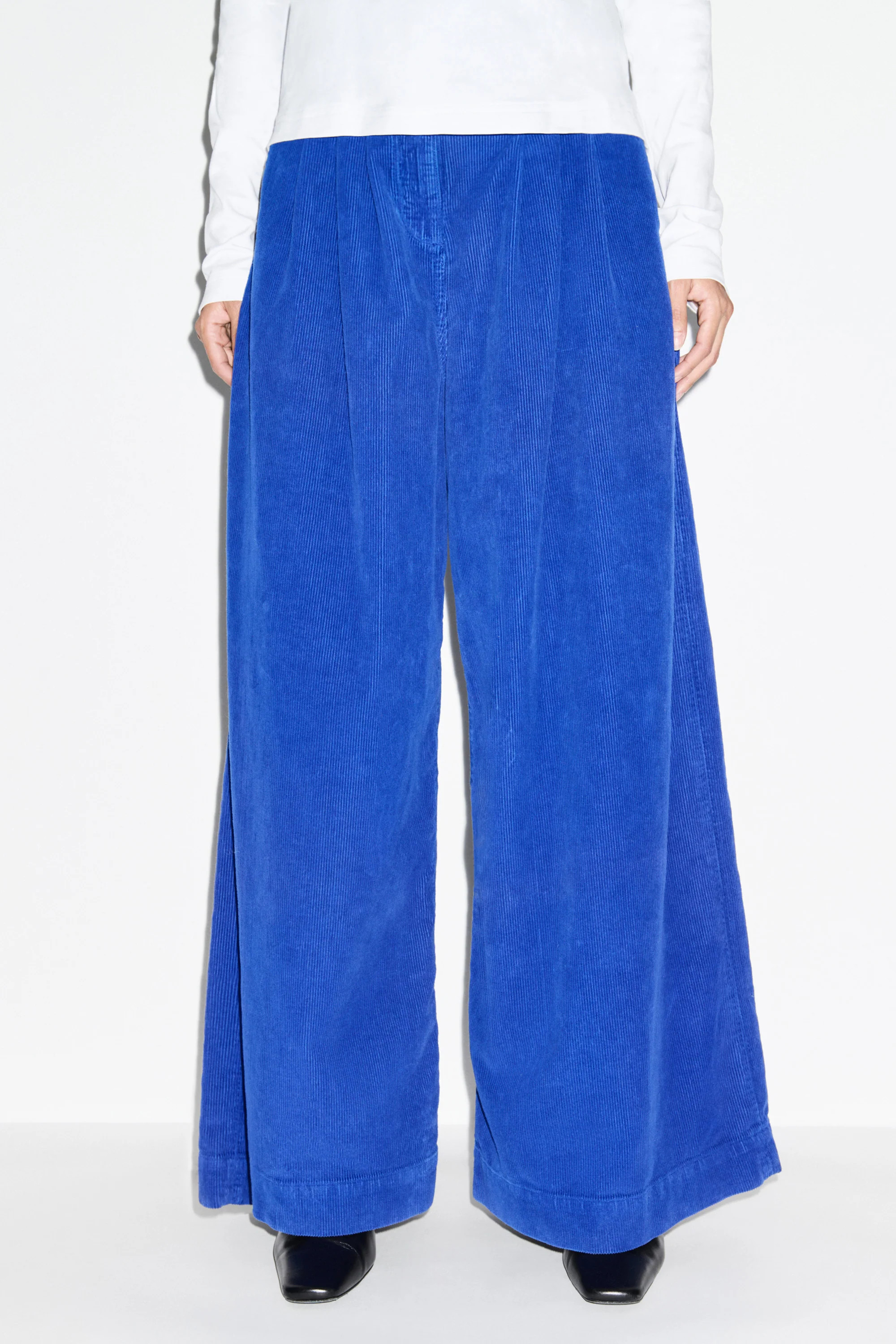 ALIGNE Cord Wide Leg Trouser - Cobalt Blue | Marianne | ALIGNE UK & EU