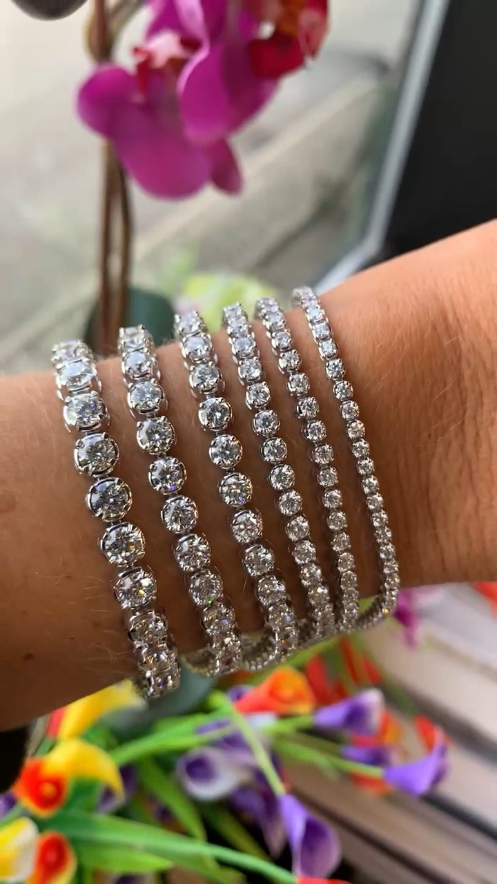 Shop my favorite tennis bracelets in every size! Shown in order from right to left starting with 2 tcw, 3 tcw, 5 tcw, 8 tcw, 10 tcw, 12 tcw  

Fine jewelry
Natural diamonds
Birthday gift
Anniversary 
Luxury
White gold
Yellow gold
Sale alert
#sakspartner
#saksteam

#LTKStyleTip #LTKOver40 #LTKSaleAlert