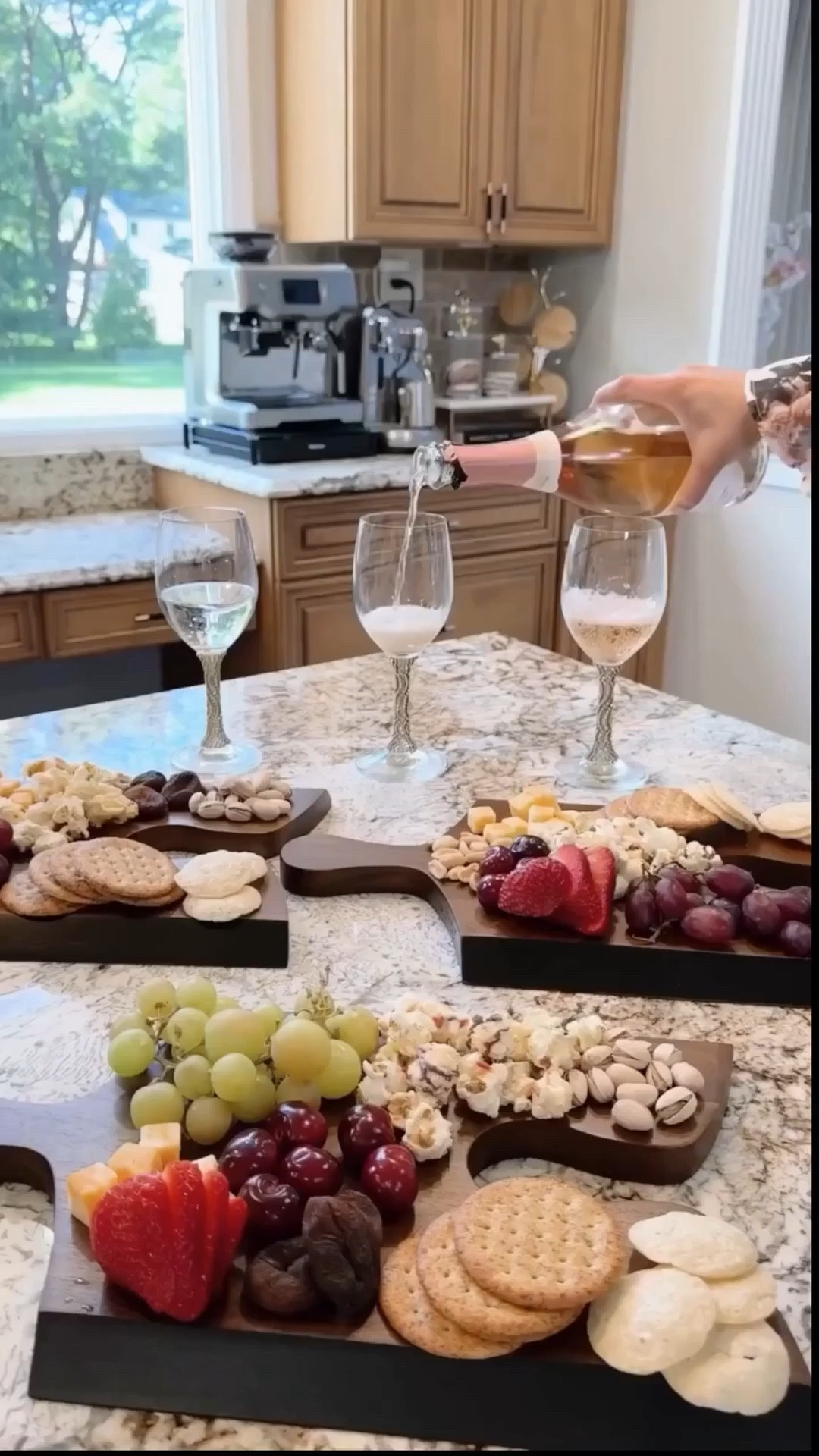 
Hosting just got easier with these unique puzzle charcuterie boards! They can be used individually or all stacked together! So versatile and fun way to host a party! 
 @amazon #AmazonHome 



#liketkit 
@shop.ltk
https://liketk.it/5Liel



#liketkit 
@shop.ltk
https://liketk.it/5MBHe



#liketkit #LTKSaleAlert #LTKfoodie #LTKHome
@shop.ltk
https://liketk.it/5R7O2