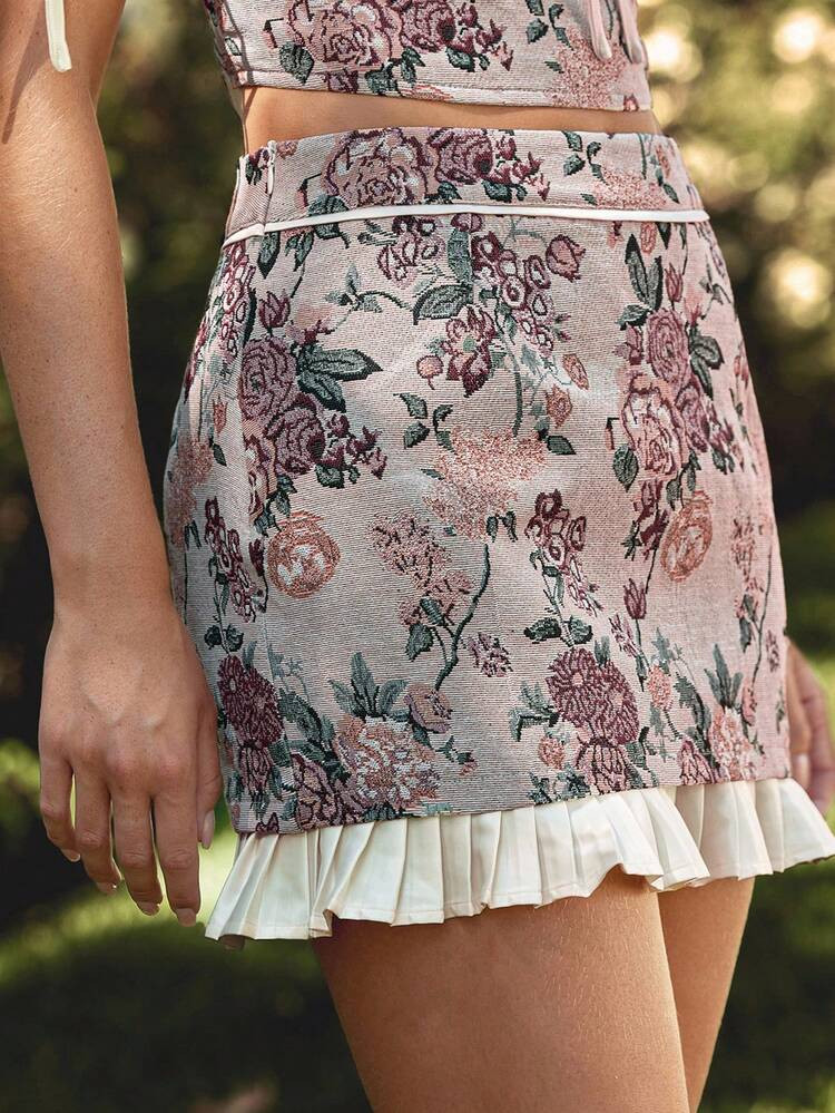 WESTFADE Mixed Media Floral Tapestry Jacquard & Satin High Waist Pleated Mini Skirt Fall, Autumn, Winter, Boho, Western Wear For Women, Casual, Cute, Country Concert | SHEIN