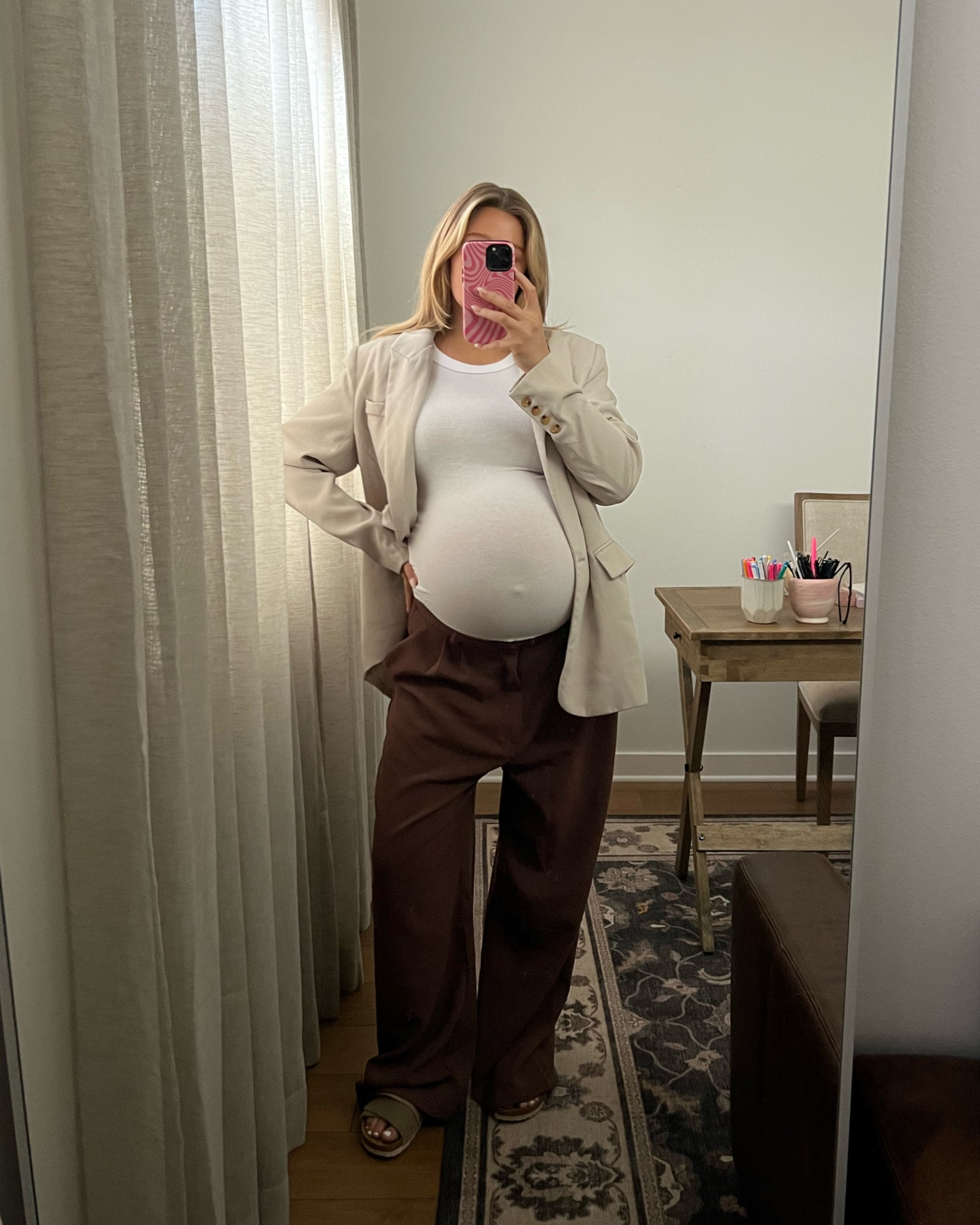 Blazer: size 8 runs large
Abercrombie pants: sized up 1
Tank tts M
Amazon hoops
Birkenstock sandals run tts I’m a 7.5/8 and bought the 39 they’re so comfy!! 

#LTKshoecrush #LTKbump