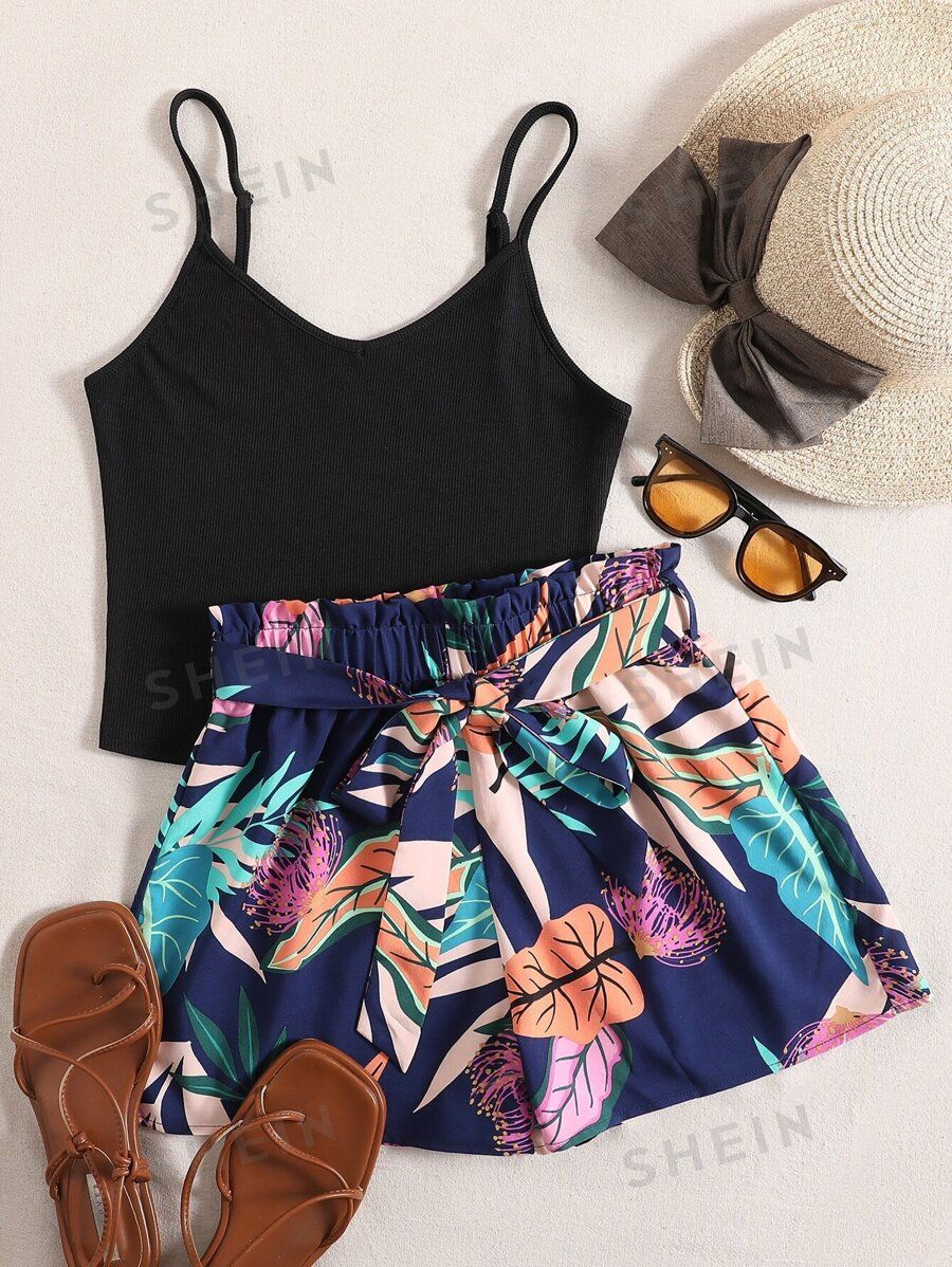 SHEIN VCAY Solid Cami Top & Tropical Print Belted Shorts | SHEIN