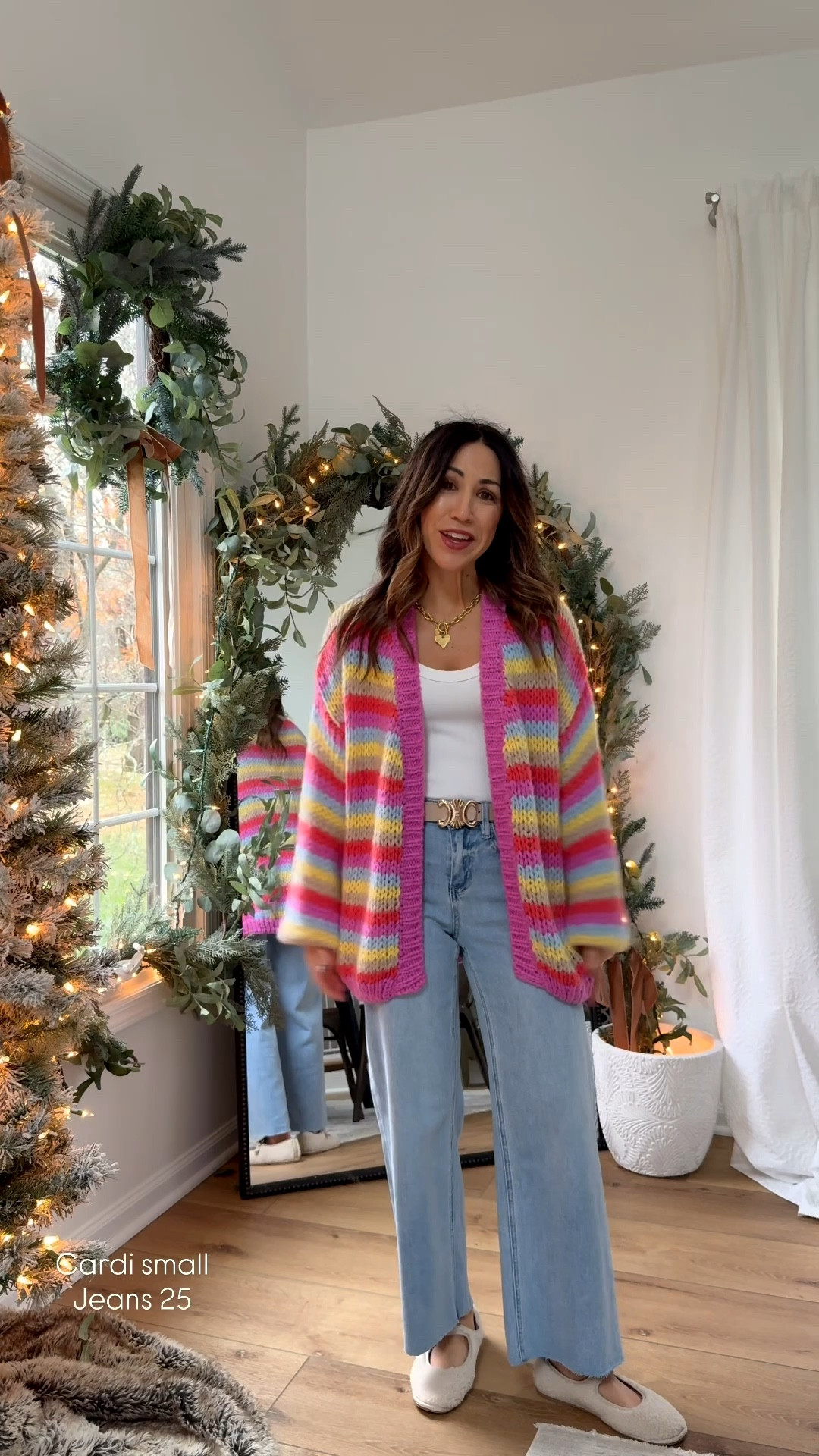 Small cardigan, 25 jeans

#LTKCyberWeek #LTKSaleAlert #LTKFindsUnder100