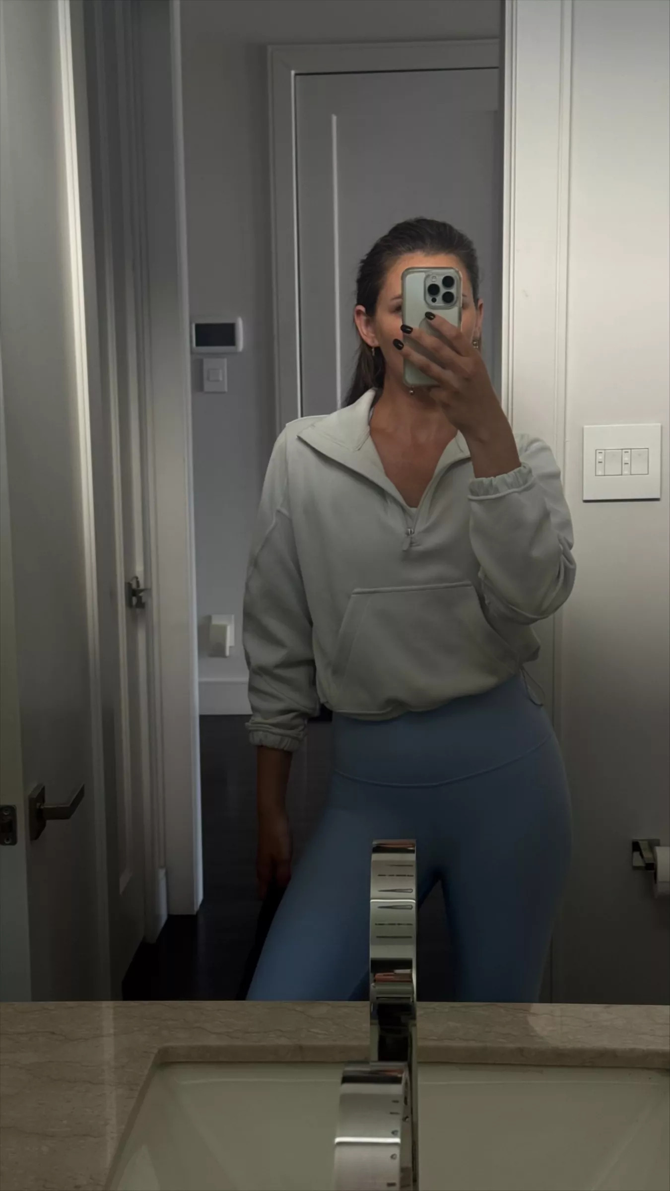 Living in comfy sets lately 🤍 

The Lululemon Softstreme Half Zip is so soft and lightweight with that relaxed, slightly oversized fit, and I love it with the Alo Yoga 7/8 High-Waist Airlift Leggings. The pretty blue color and sculpting, smooth Airlift fabric make these such a good pair for workouts or just running around all day.

 

 #LTKgrwm #LTKootd #LTKPetite