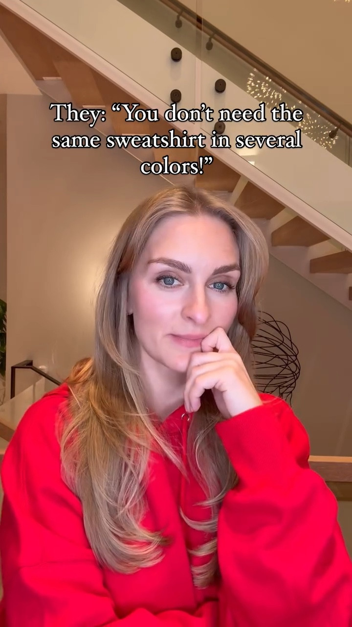 My favorite sweatshirt and I own 4 of them in different colors: grey, lake, blue and this red ❤️ and they are $30!!!



#LTKStyleTip #LTKFindsUnder50 #LTKWatchNow