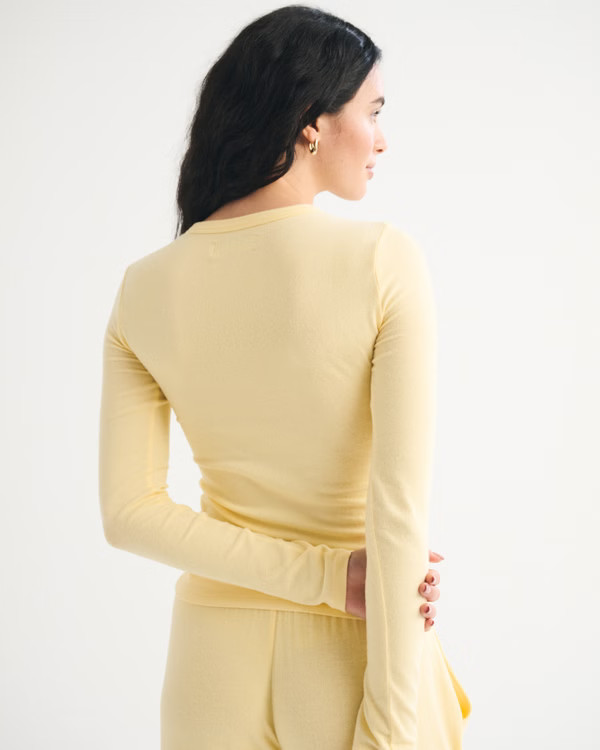 Long-Sleeve Cozy Lounge Knit Tee | Abercrombie & Fitch (US)