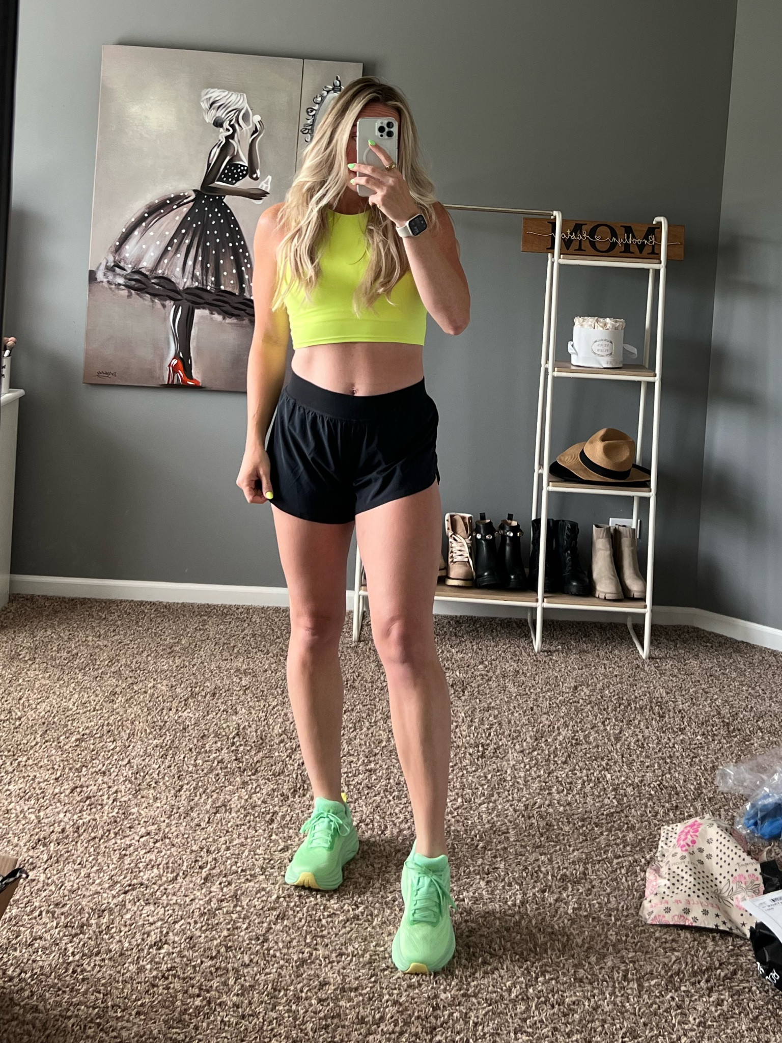 The cutest workout outfit! gym fit, workout fit, matching set, gym outfit, easy outfit idea, crop top, crop tank, sports bra, lululemon inspired shorts, hokas, Apple Watch, Oura ring

#LTKActive #LTKFindsUnder50 #LTKFitness
