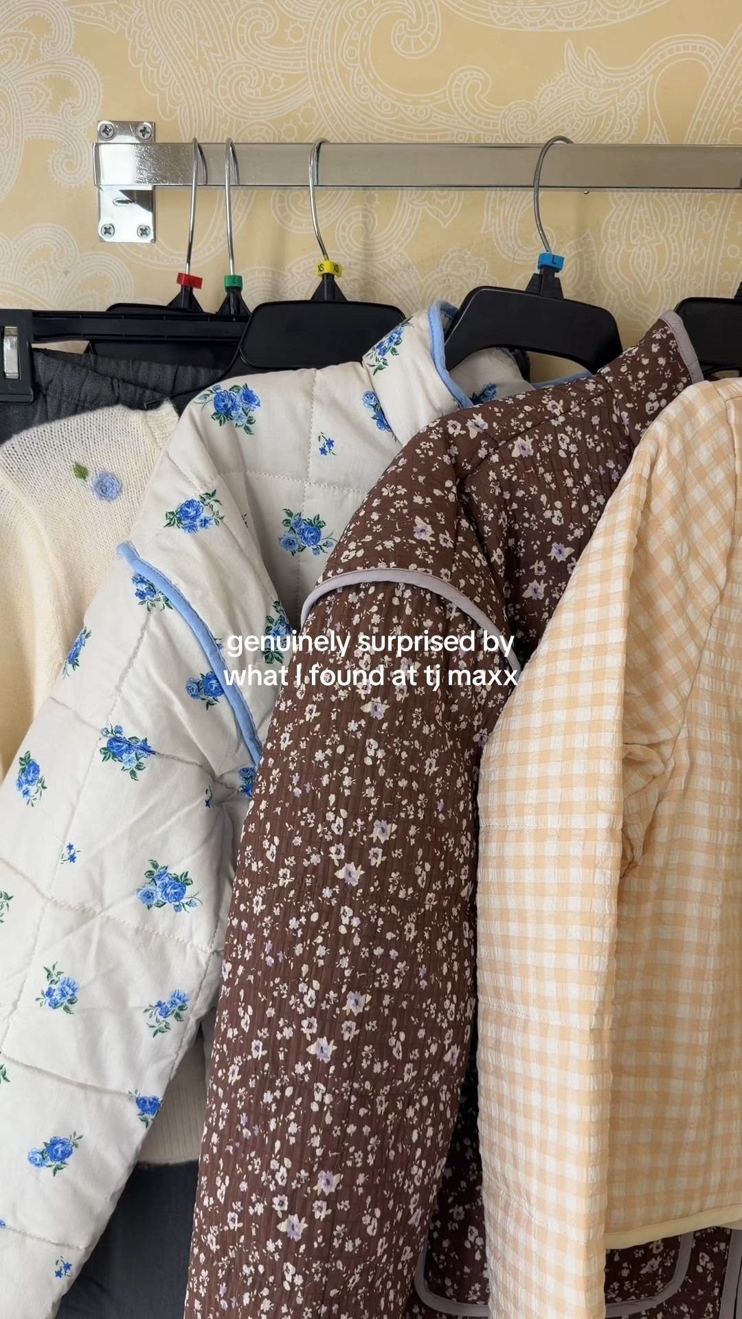 Your sign to run to tj maxx — linking similar items! 

#LTKootd #LTKgrwm #LTKSeasonal