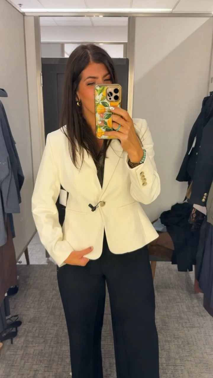 Nordstrom sale finds, In an 8/m top and bottoms, 29 jeans in all but Levi’s (30) 

Workwear, midsize fall outfits , nsale, easy outfit, what to wear, fall midsize outfit, ootd, midsize fall, causal, blazer, trousers, workwear, office outfit