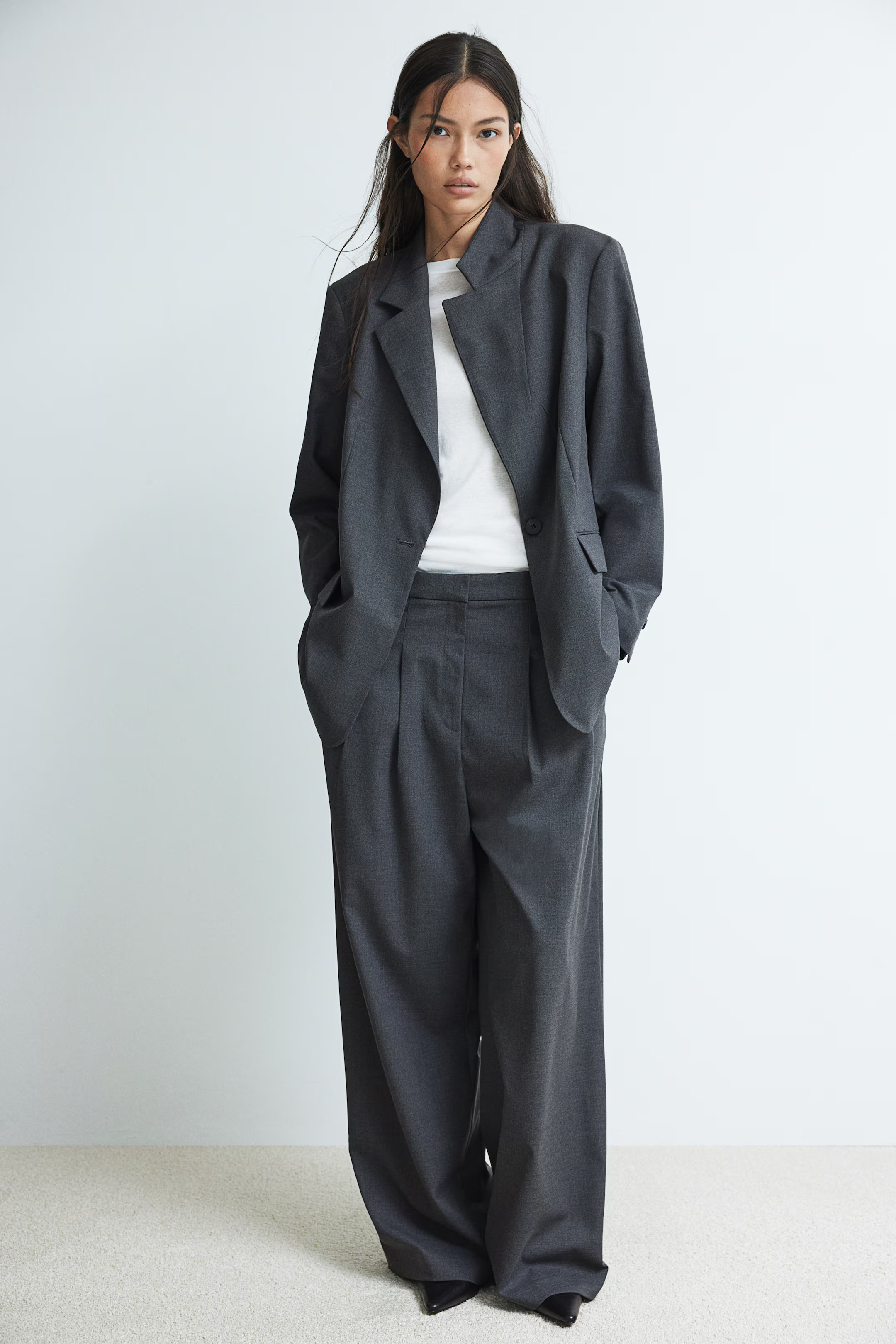 Wide trousers - High waist - Long - Dark grey - Ladies | H&M GB | H&M (UK, MY, IN, SG, PH, TW, HK)