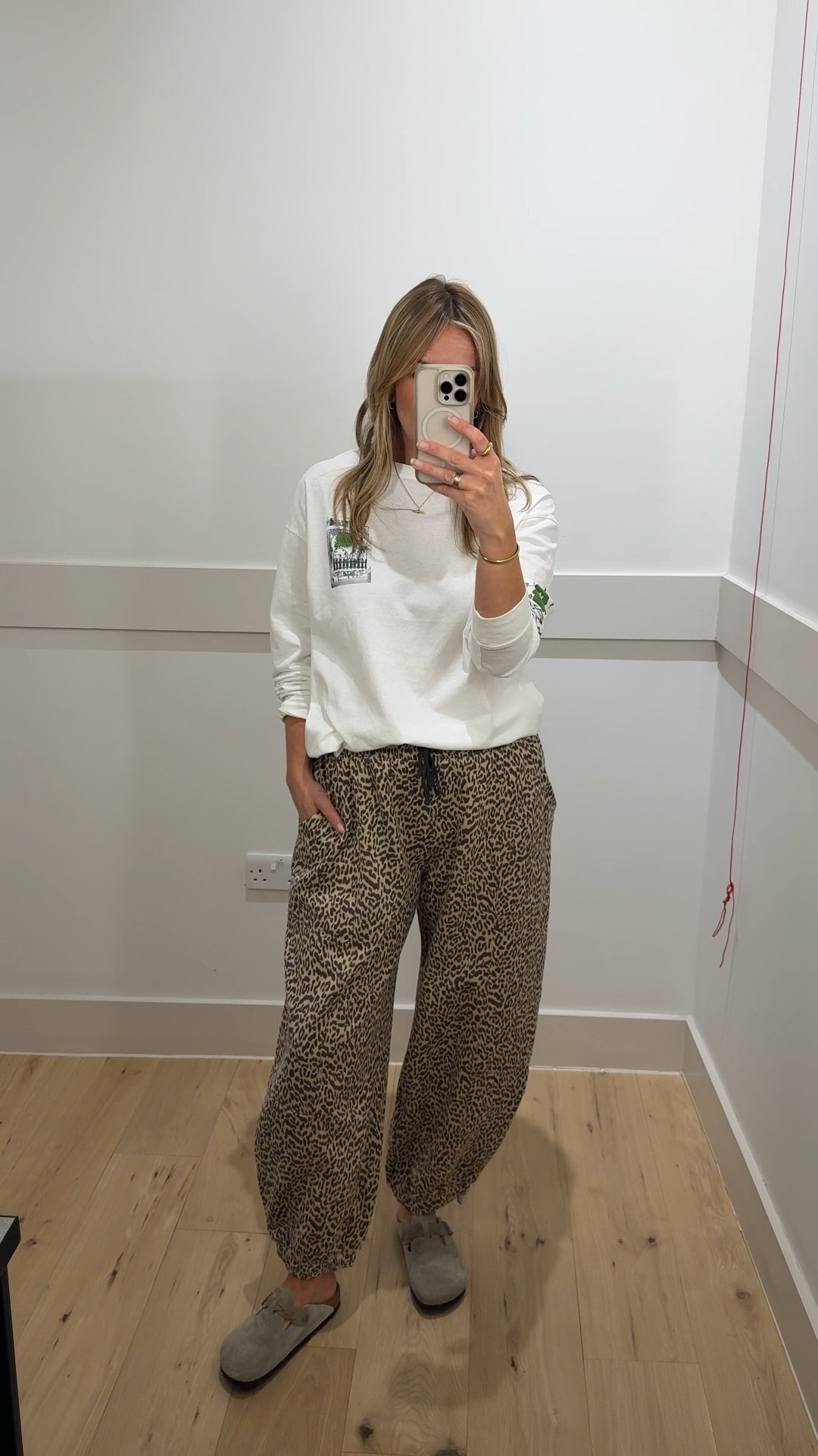 Leopard joggers 👌🏻👌🏻👌🏻 
Styled with damson madder - wearing a medium in the joggers
U.K. 10 in the T shirt 

Perfect travel , off duty outfit 


#LTKtravel #LTKspring #LTKsummer