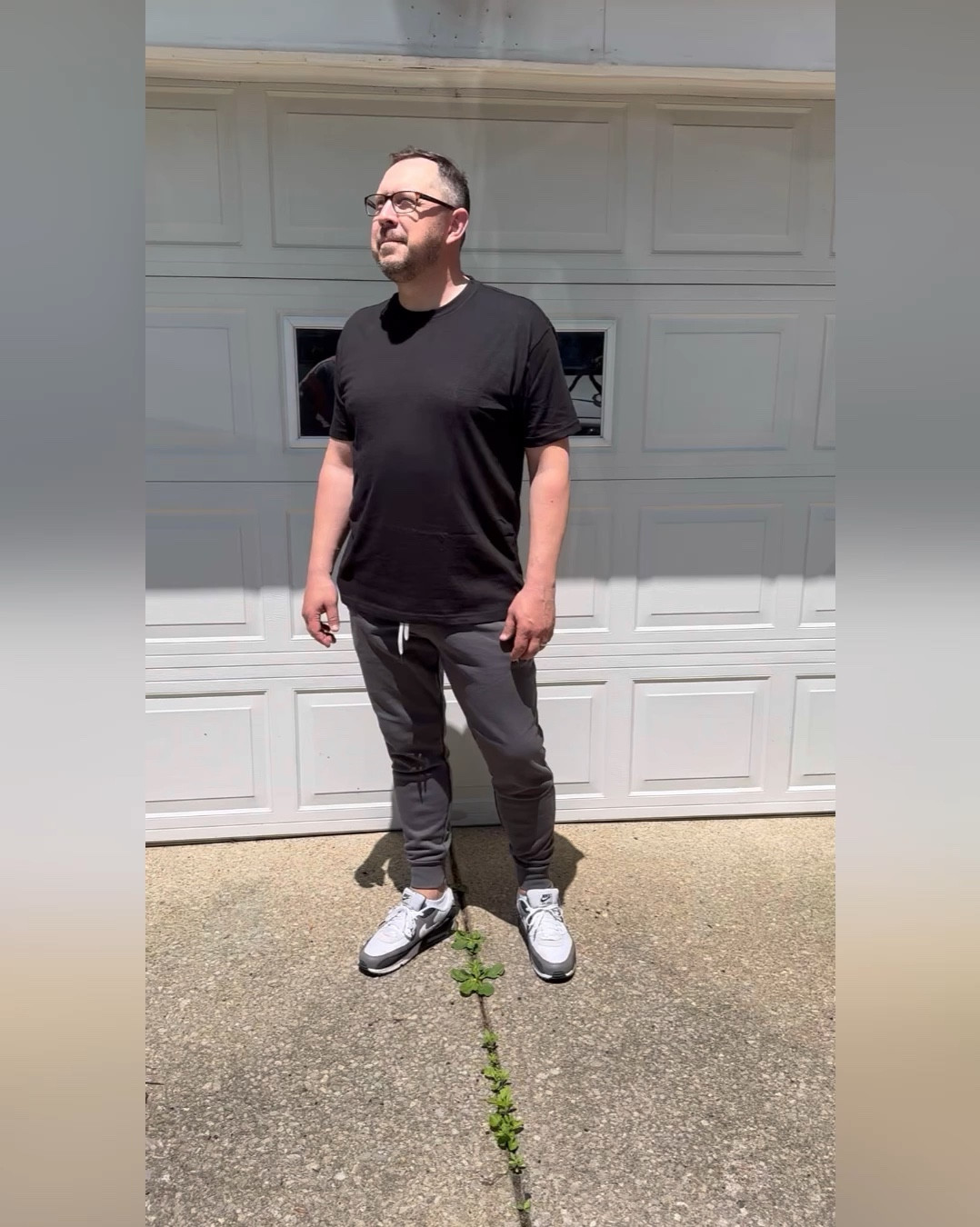 Back to basics doesn’t have to sacrifice style! #ad @trueclassic brings comfort and style to menswear unlike anyone else! From classic tees, to slacks and jeans, True Classic provides the ultimate comfort, without sacrificing style! 

#TrueClassic #TrueClassicPartner 

Shop Scot’s style in the LTK app! 

#LTKmens #LTKActive #LTKstyletip