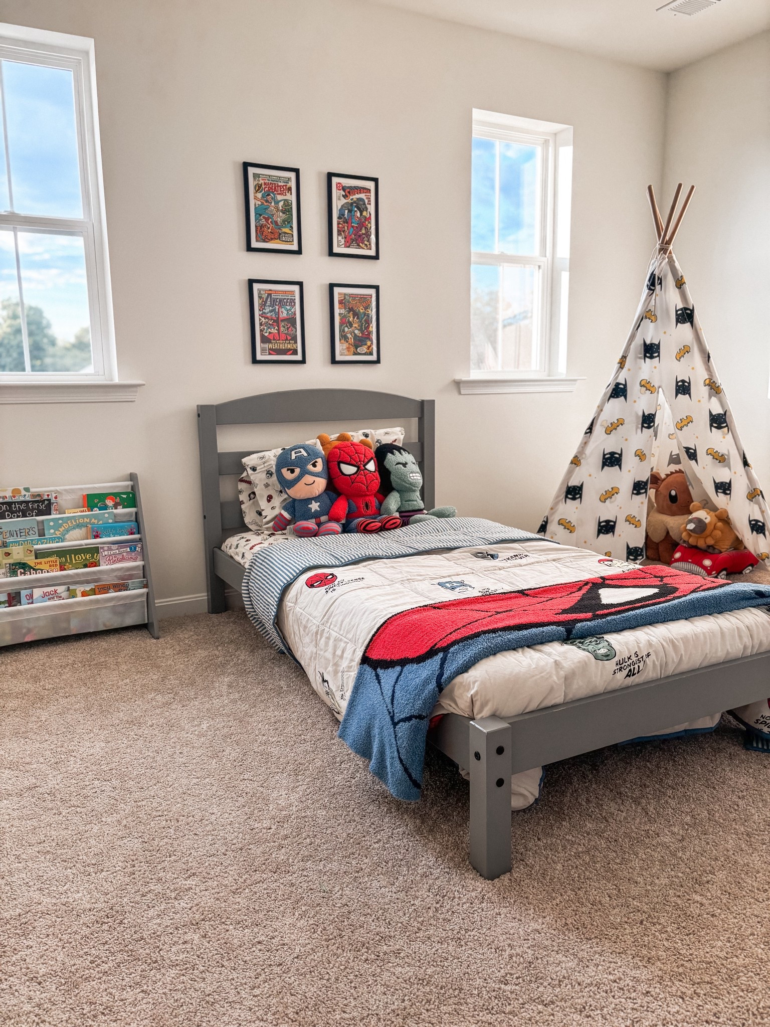 Calling all super-hero’s! From Marvel to D.C - our spidey senses are telling us this kids bedroom is hulk-tastic! 🕷️ Do you think spider-man would love this room, too?

#LTKKids #LTKFamily #LTKHome