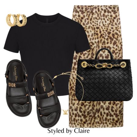 The leopard skirt trend🔥
Tags: cropped tshirt, midi maxi, bottega venetta bag, sandals. Fashion spring summer inspo outfit ideas city break casual brunch everyday style sandalias zara pull & bear

#LTKshoecrush #LTKitbag #LTKstyletip