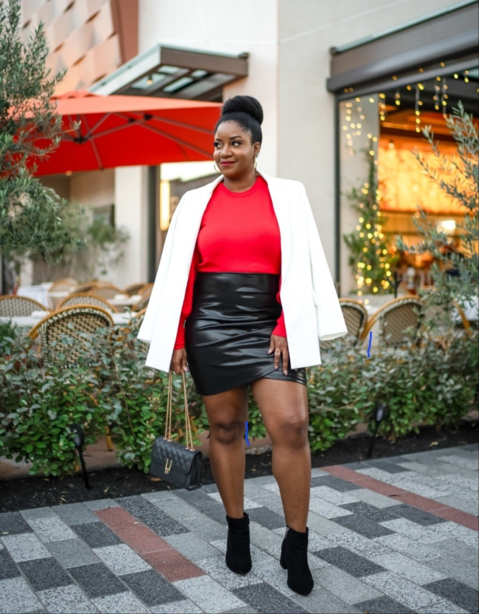 This blazer, sweater, skirt combo is definitely holiday ready! Everything is TTS. Wearing a L. Original blazer is sold out, so I linked a similar one. 

#LTKHoliday #LTKMidsize #LTKSeasonal