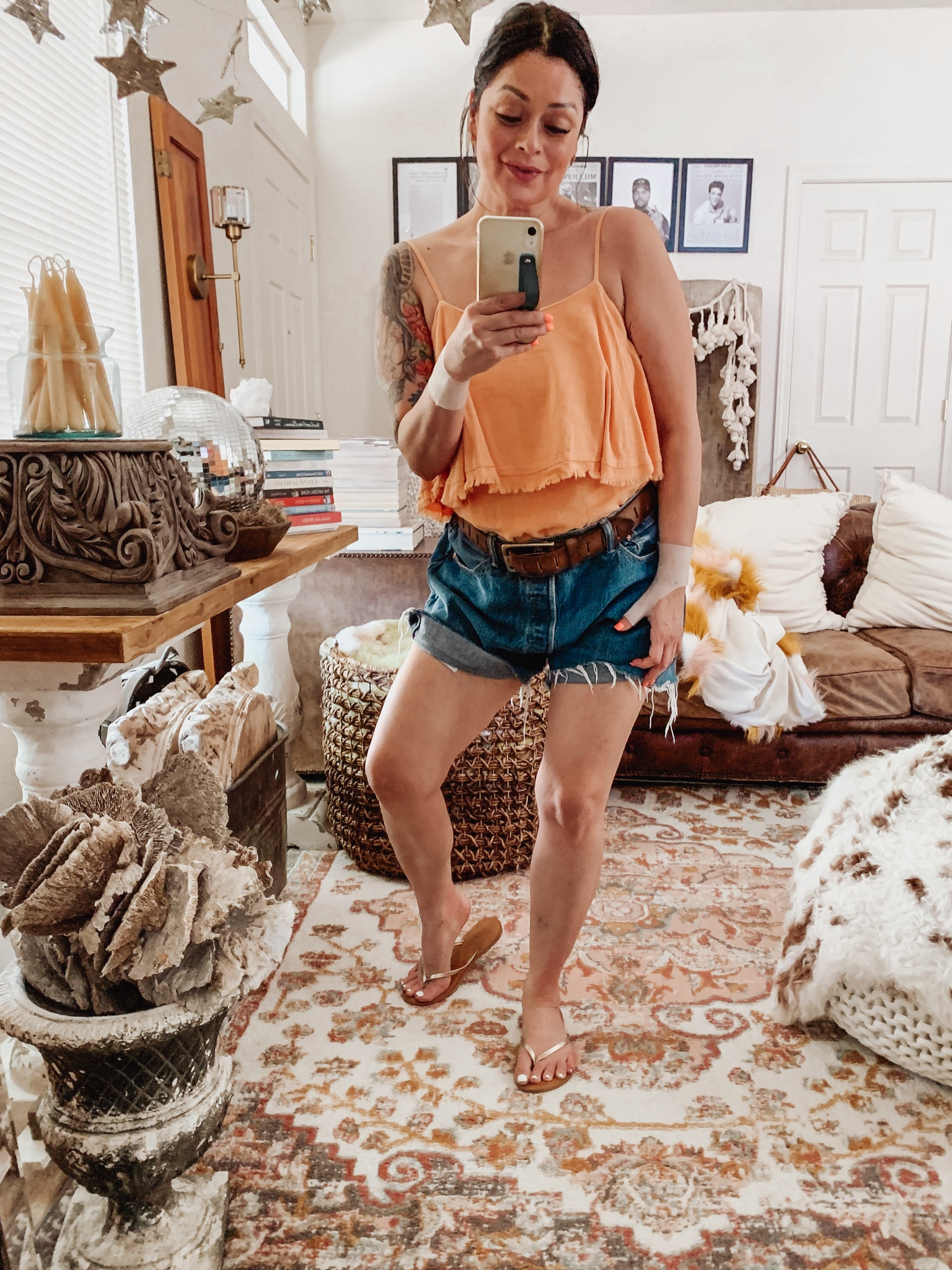 Summer style 
Casual outfit
Shorts are vintage Levi’s
SPF makeup