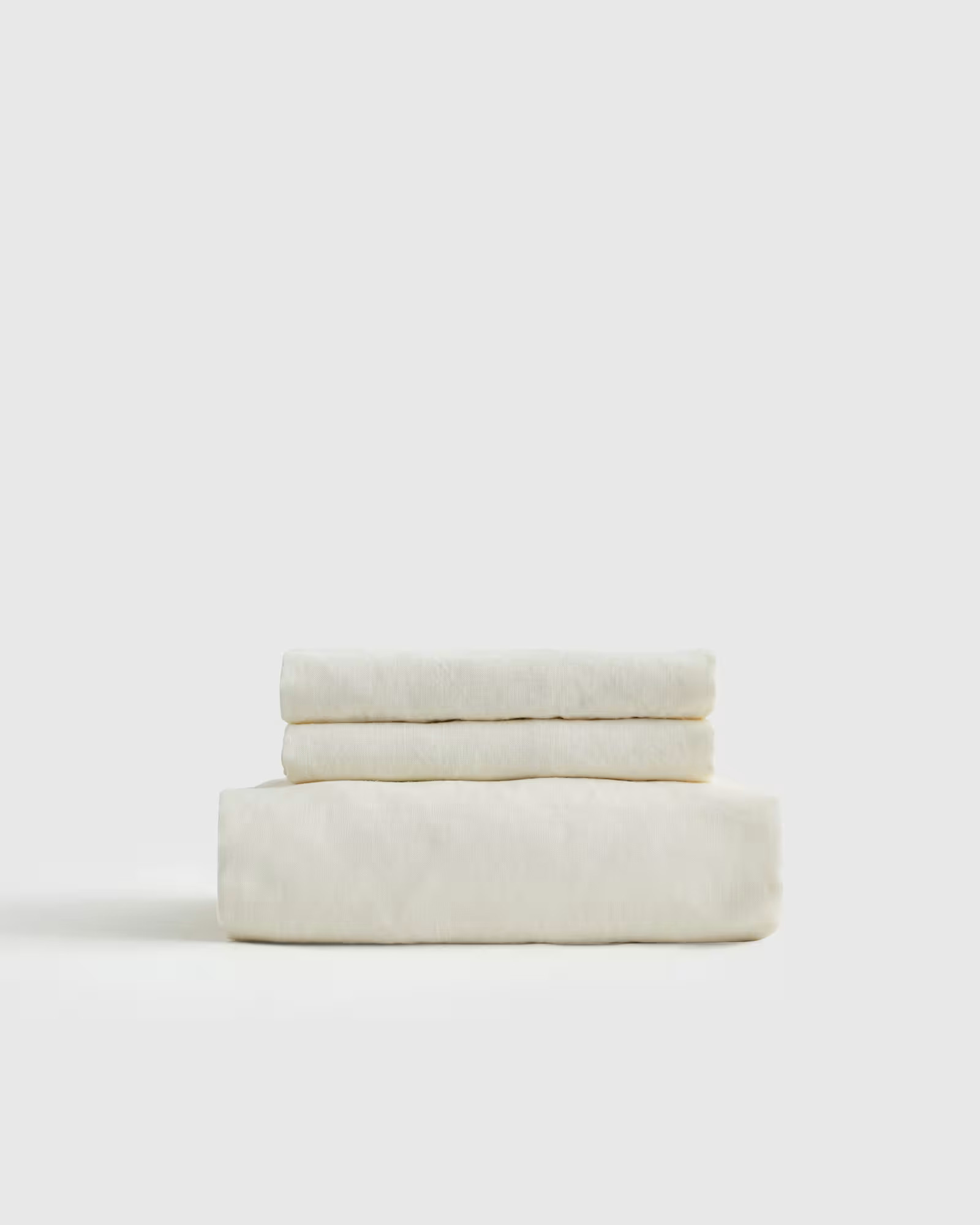 Ivory European Linen Fitted Sheet Set | Quince