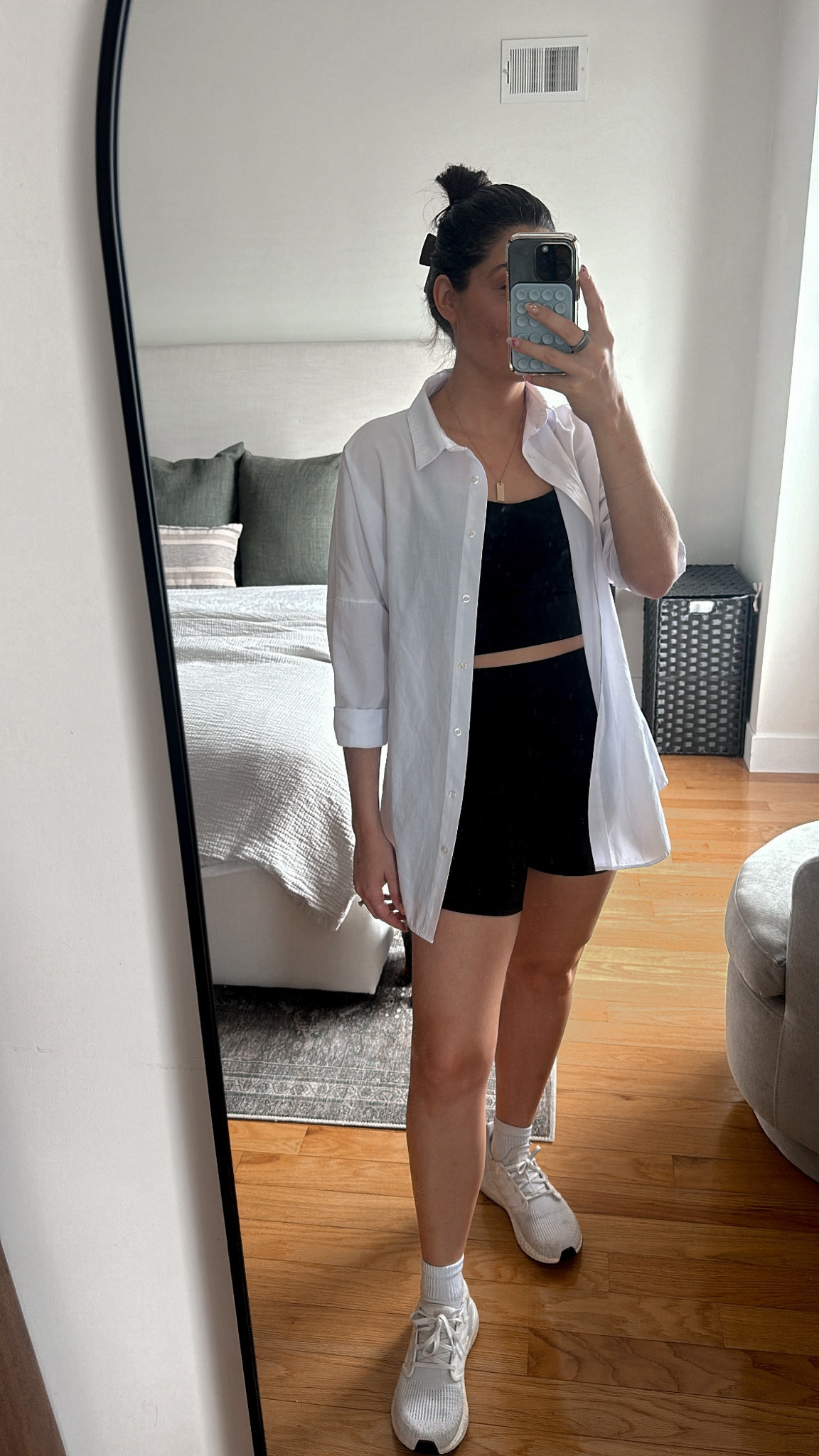 Sunday errands 🤍

White button down, Amazon finds, Amazon fashion, biker shorts, Amazon work out tops, lululemon dupes, casual outfit, athleisure



#LTKFindsUnder100 #LTKFindsUnder50 #LTKActive