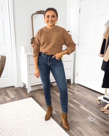 Brown sweater size xs TTS 
Jeans size 25 petite, sized down a size Belt size xs TTS 
Brown Boots size 5.5 TTS

Fall Outfits 
Work outfit 
Family Photos 
Jeans 
Fall Shoes 
Boots 
Madewell

Honey Sweet Petite 
Honeysweetpetite 

#LTKstyletip #LTKxMadewell #LTKsalealert